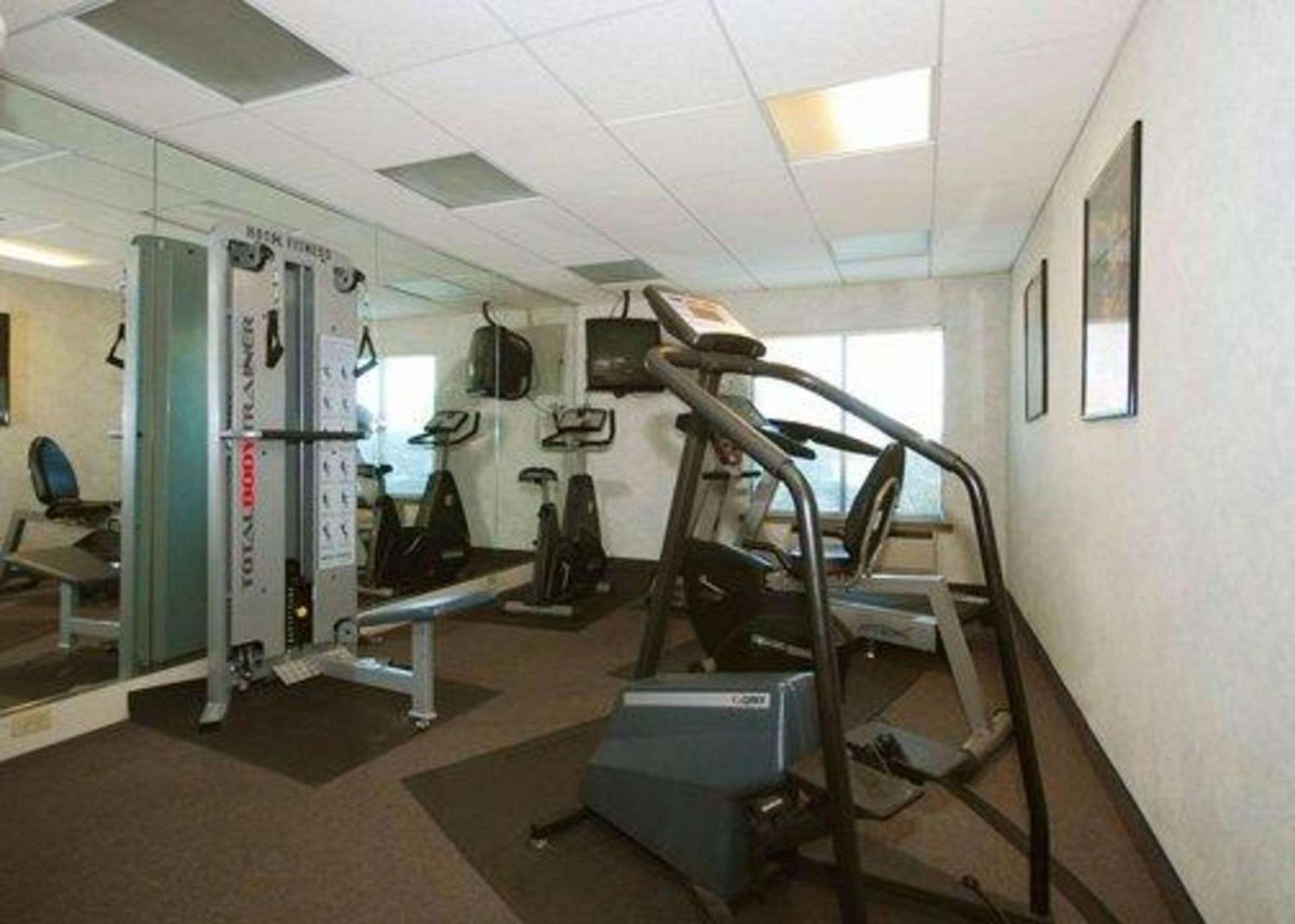 Quality Inn & Suites Bensalem photo 22
