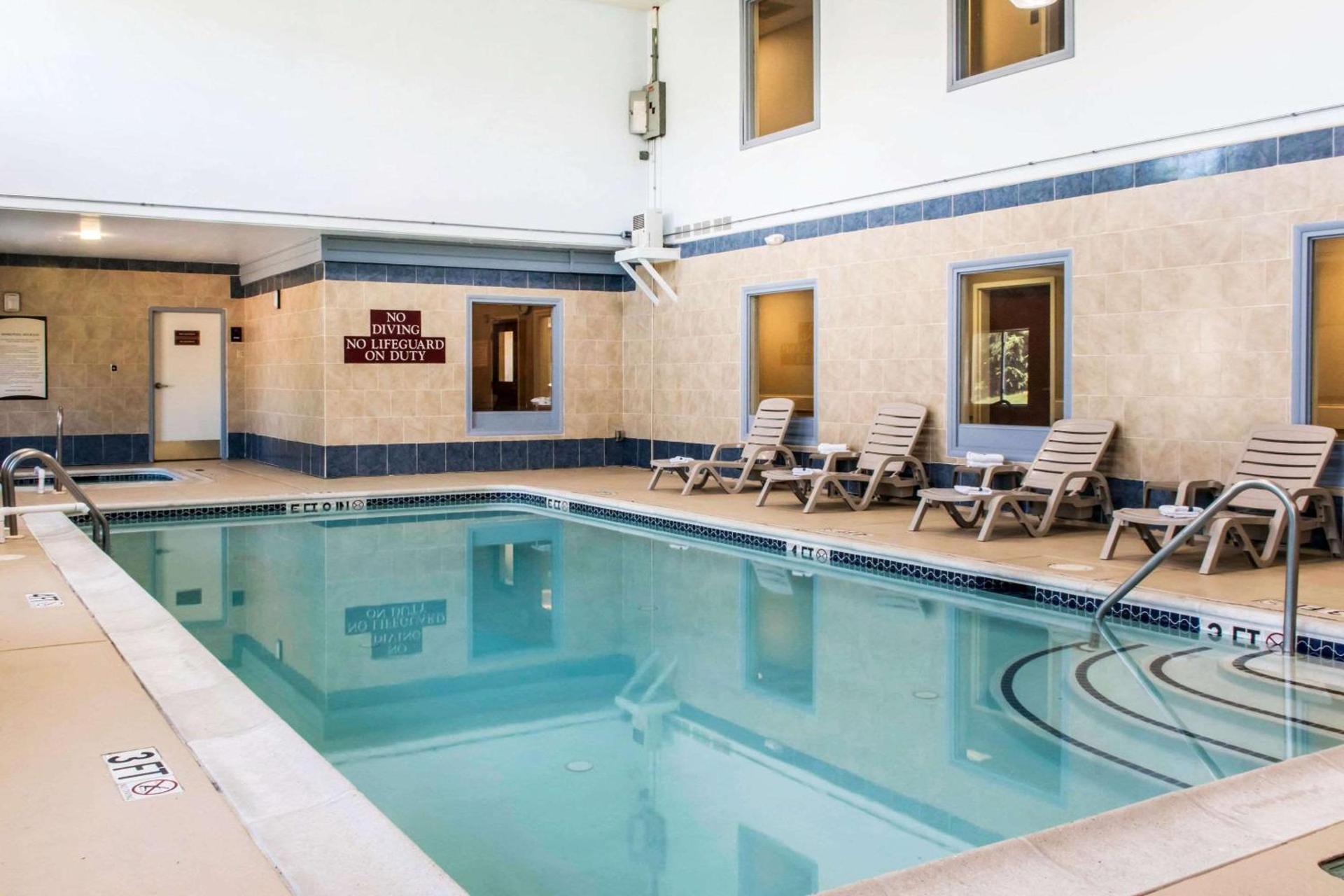 Comfort Inn Lancaster County photo 27