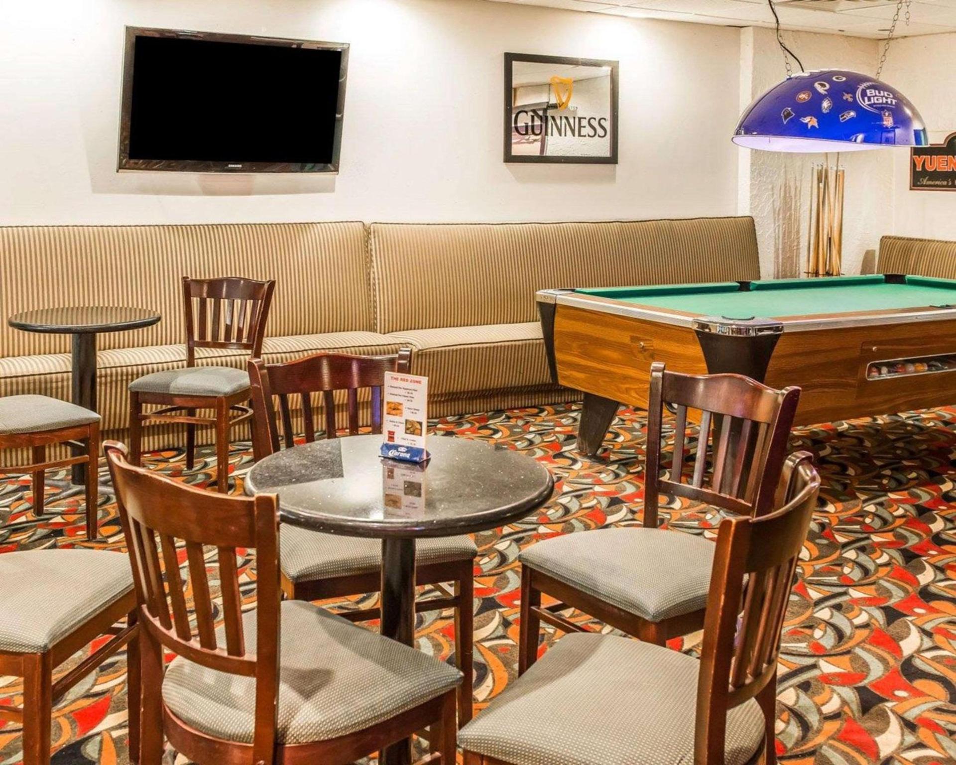 Quality Inn & Suites Indiana South photo 38