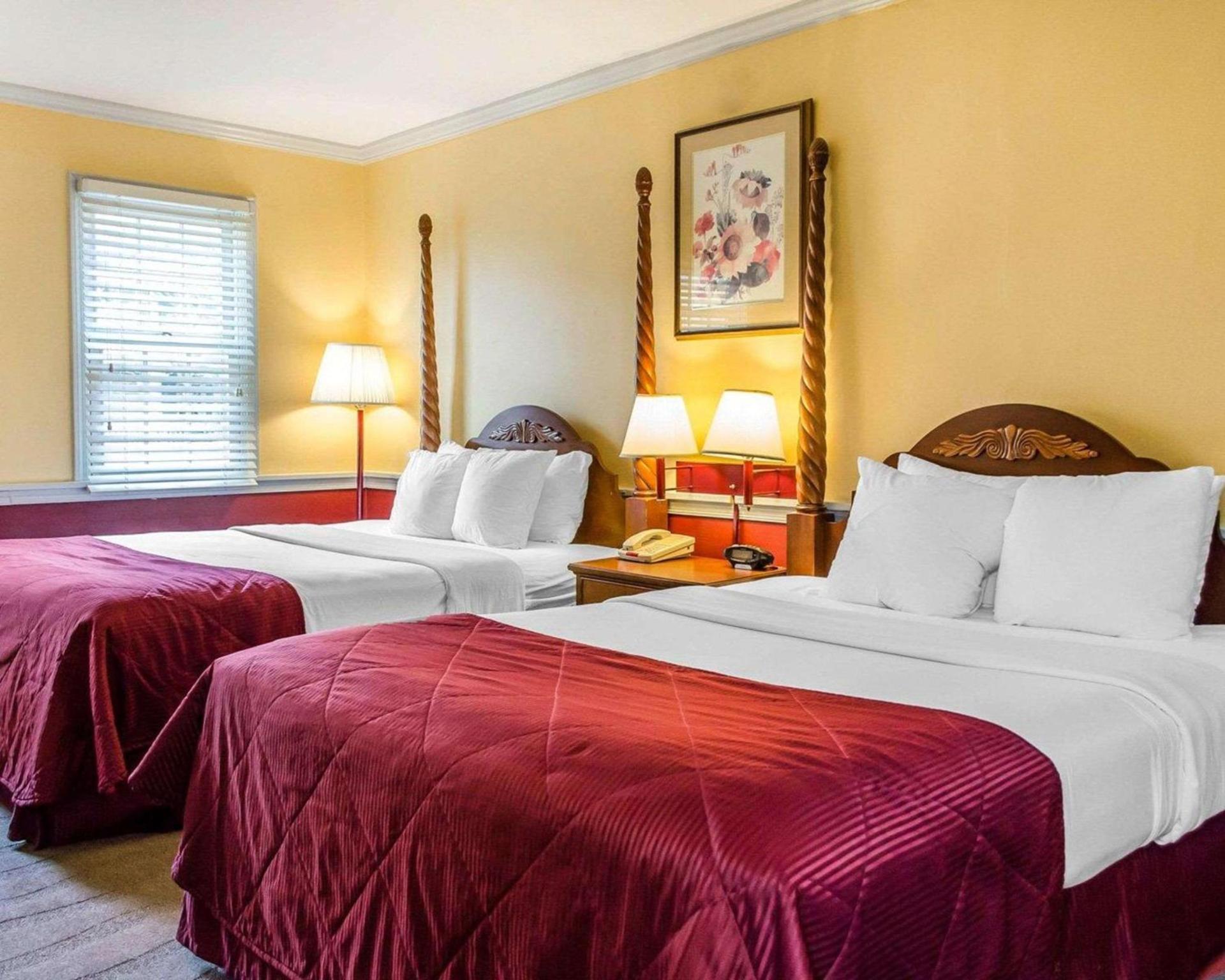 Clarion Inn Strasburg - Lancaster photo 18