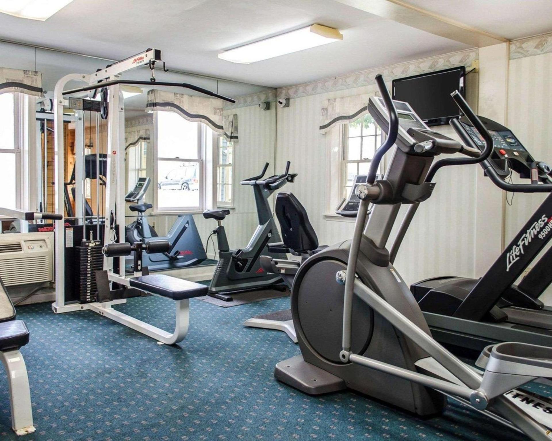 Clarion Inn Strasburg - Lancaster photo 29