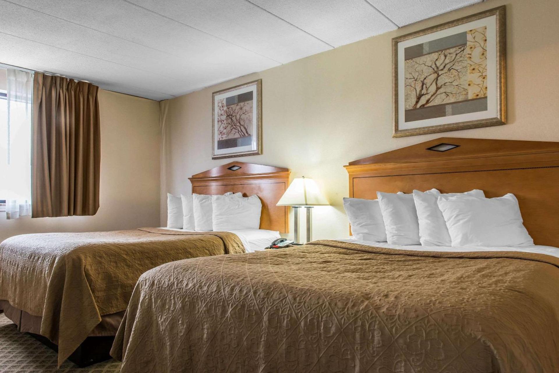 Quality Inn & Suites Fairview - Erie photo 14