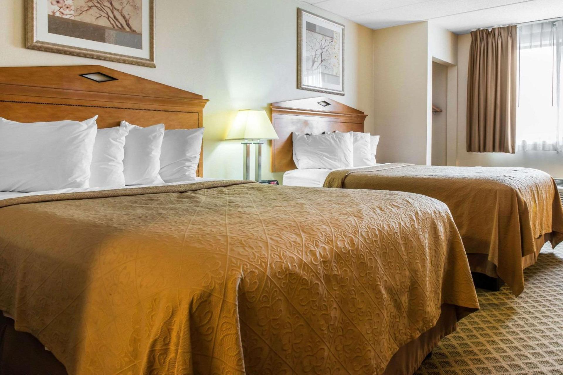 Quality Inn & Suites Fairview - Erie photo 20