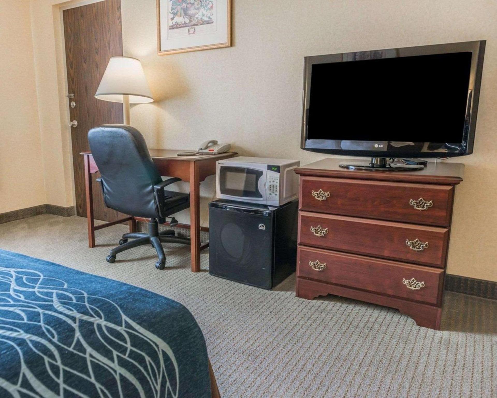 Rodeway Inn Mercer I-80 photo 15