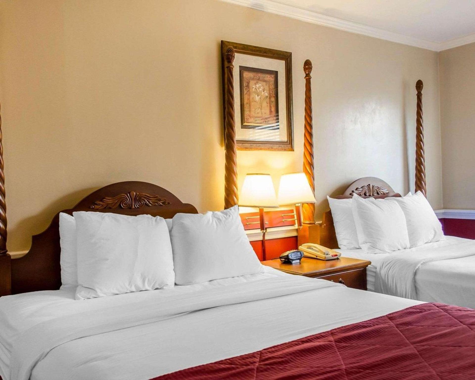 Clarion Inn Strasburg - Lancaster photo 19