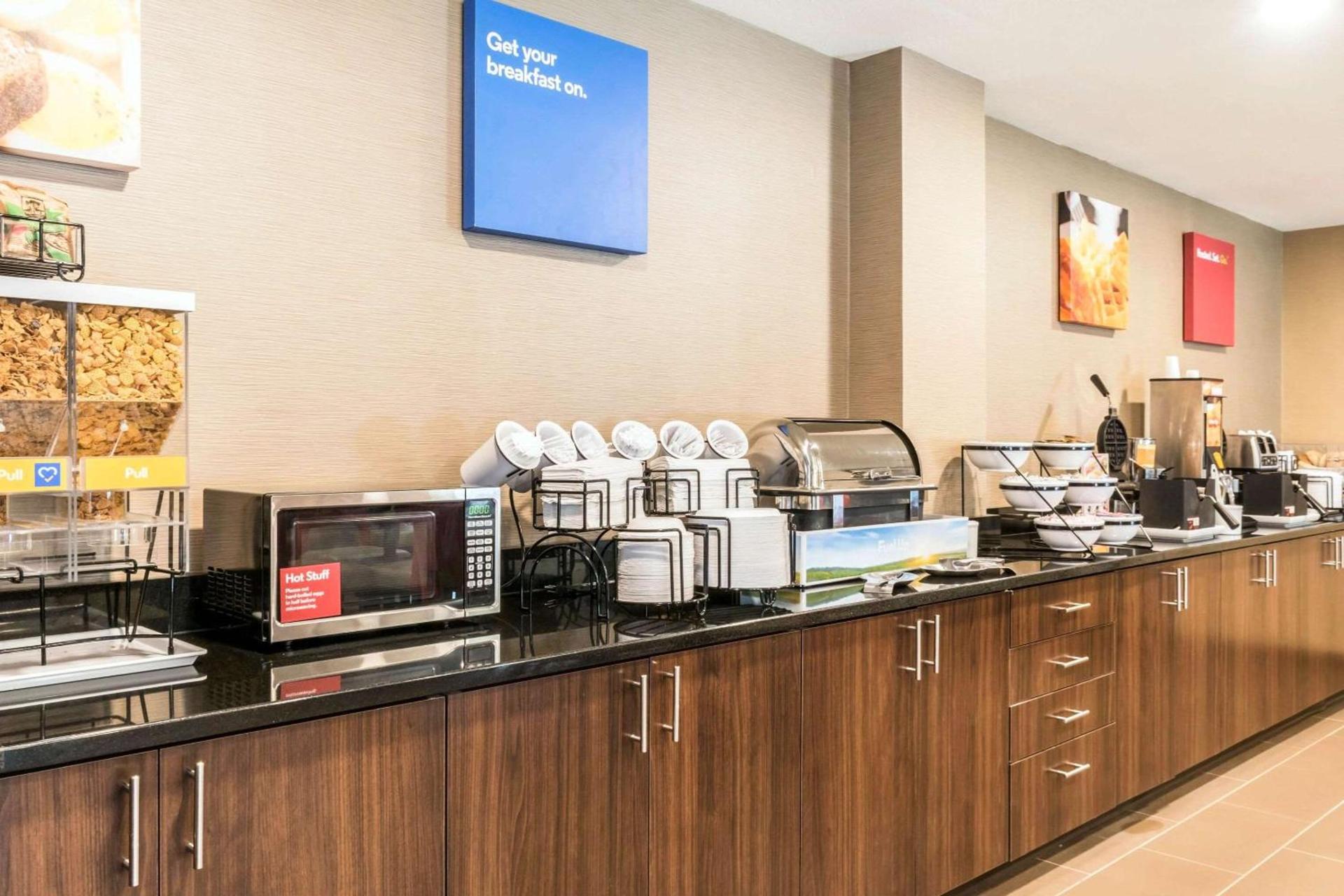 Comfort Inn Chambersburg North photo 26