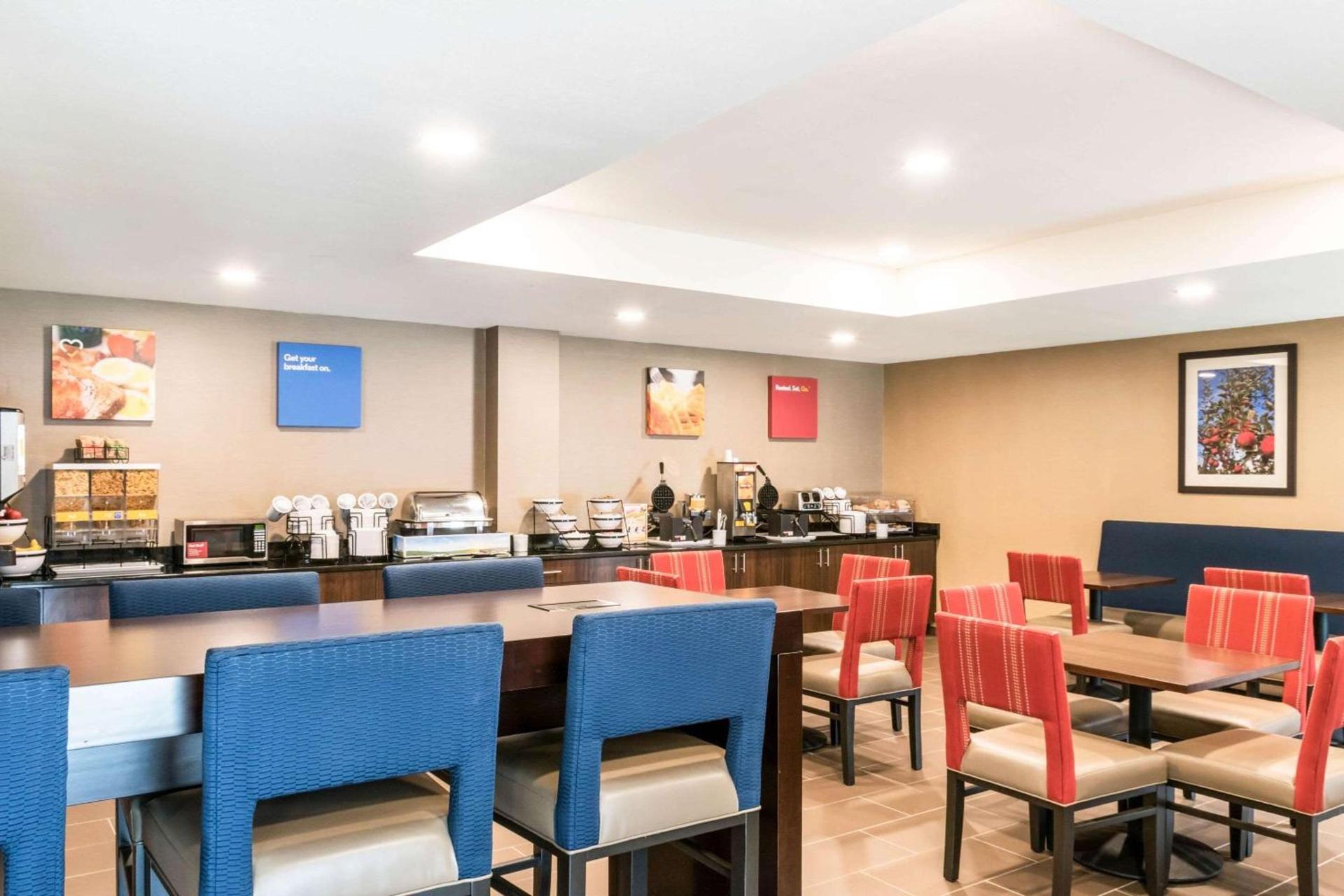 Comfort Inn Chambersburg North photo 25