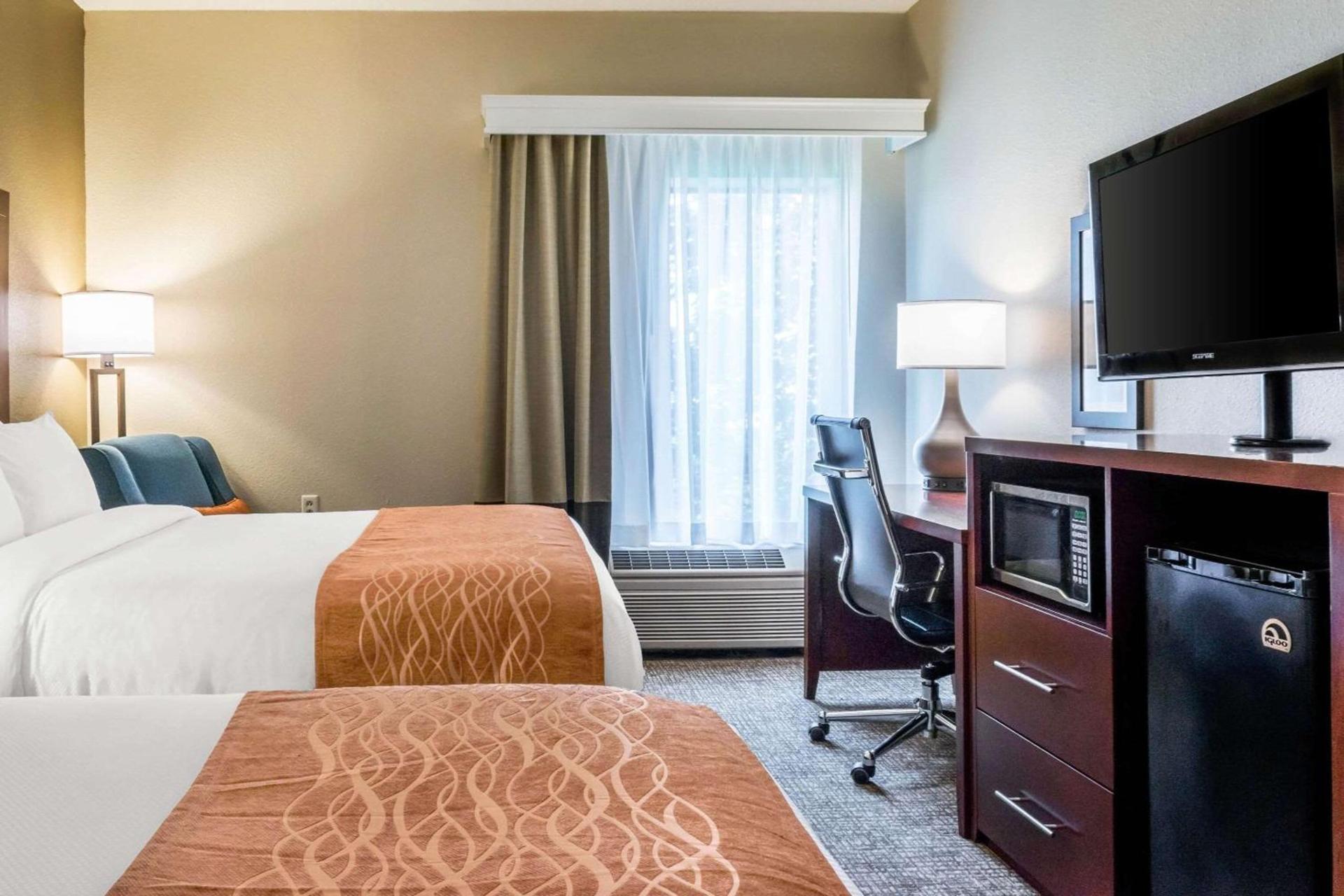 Comfort Inn Chambersburg North photo 18