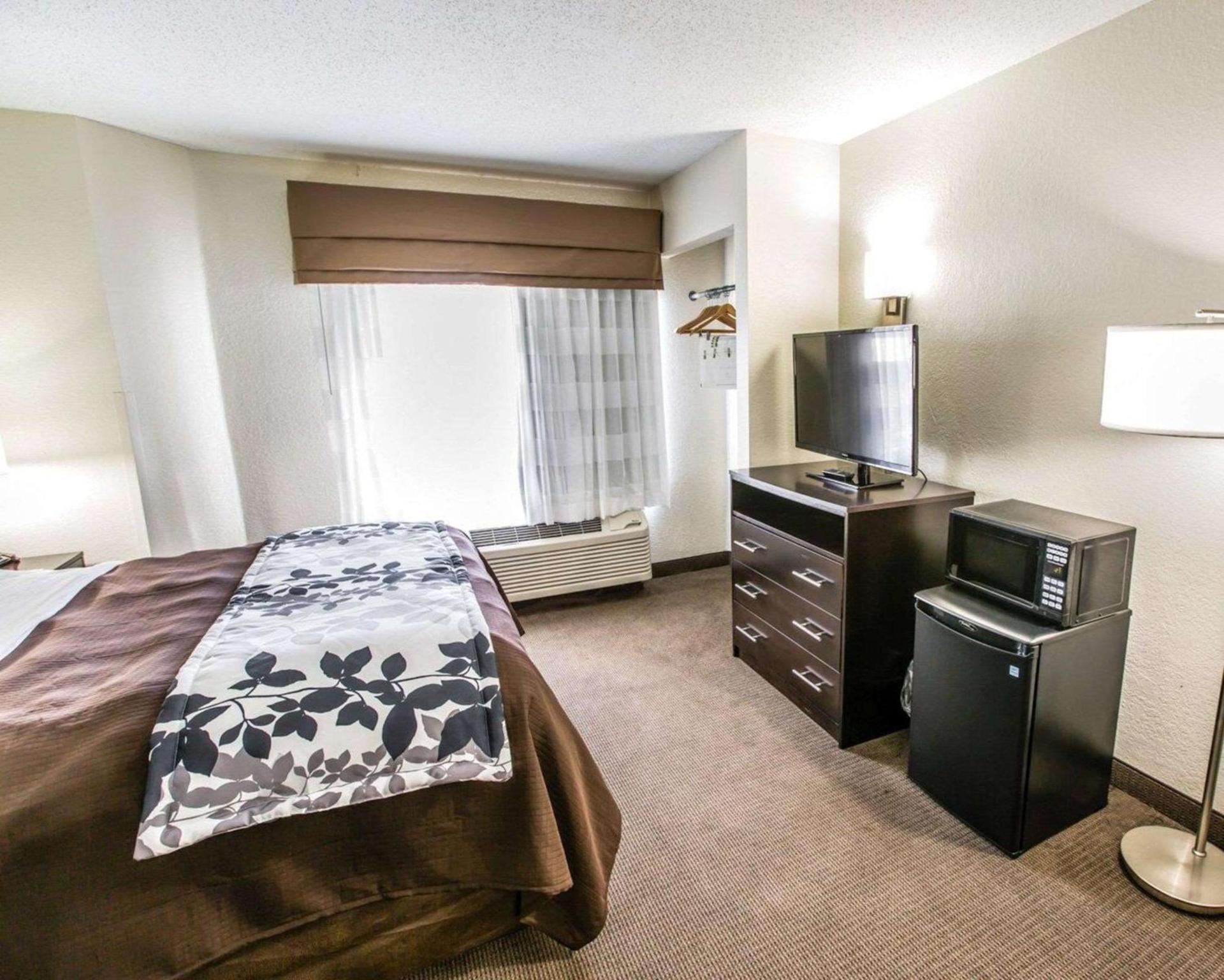 Wingate by Wyndham Myrtle Beach At Outlets photo 11