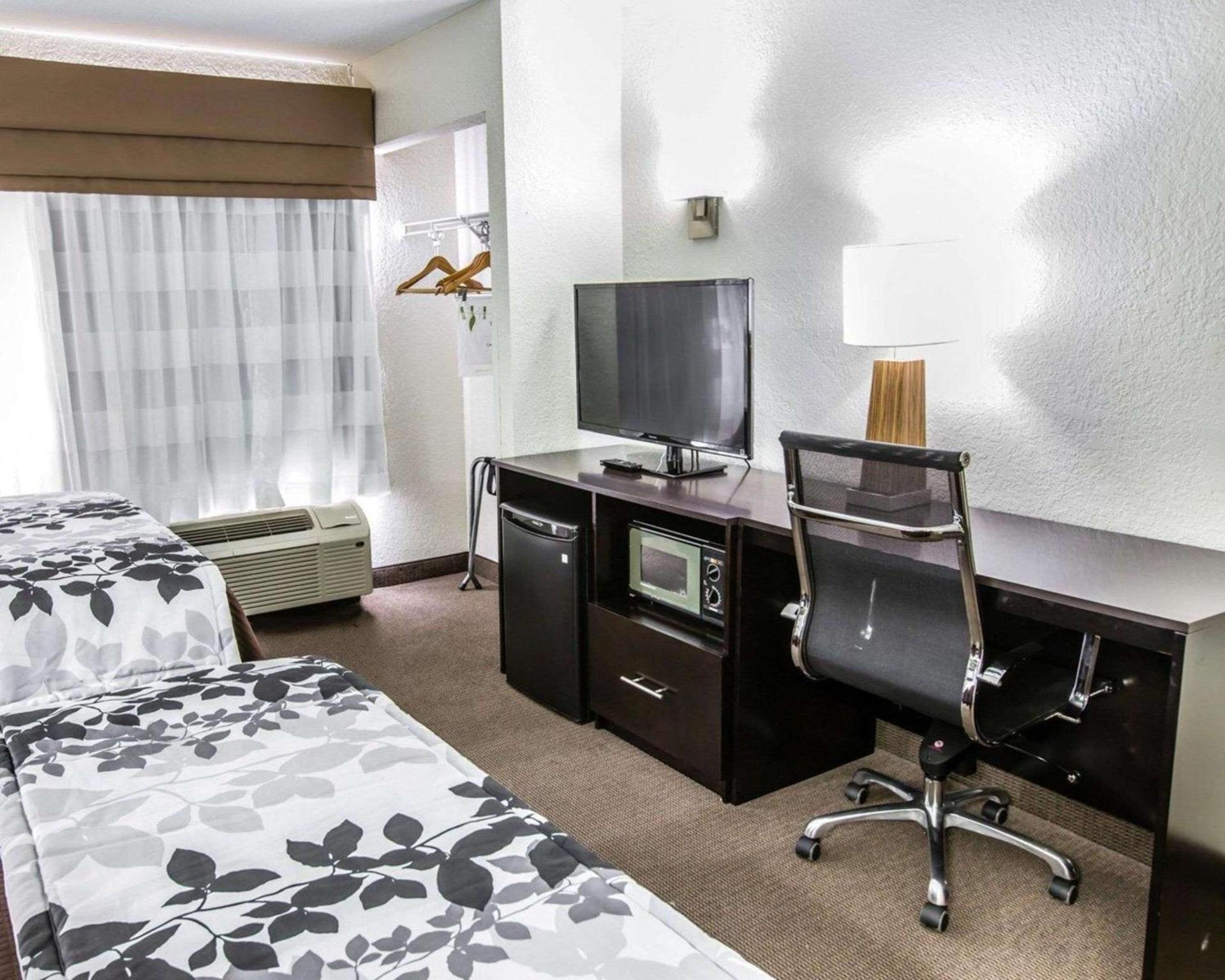 Wingate by Wyndham Myrtle Beach At Outlets photo 10