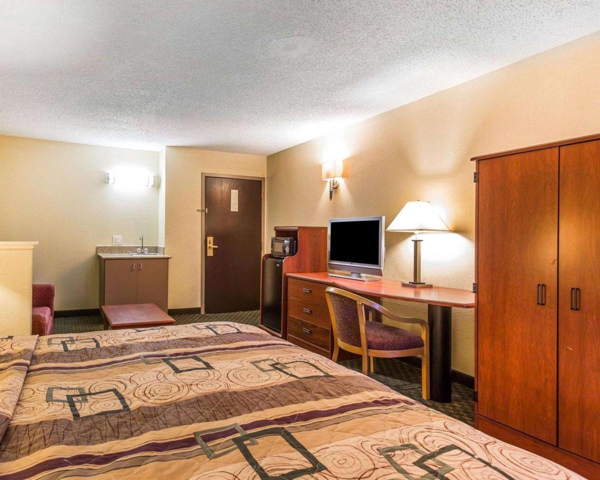 Sleep Inn Near Ft Jackson photo 18
