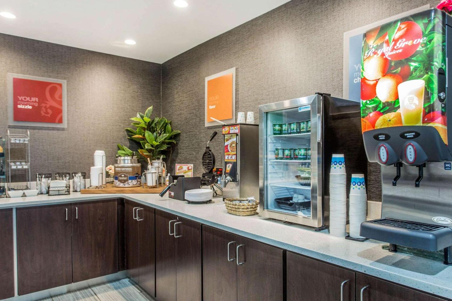MainStay Suites Greenville Airport photo 25