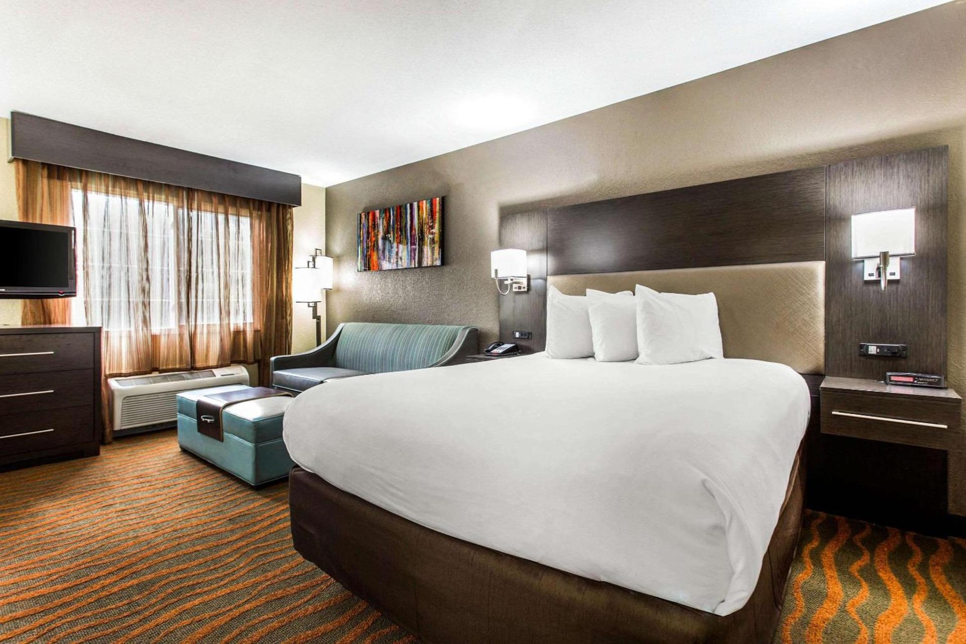 MainStay Suites Greenville Airport photo 5