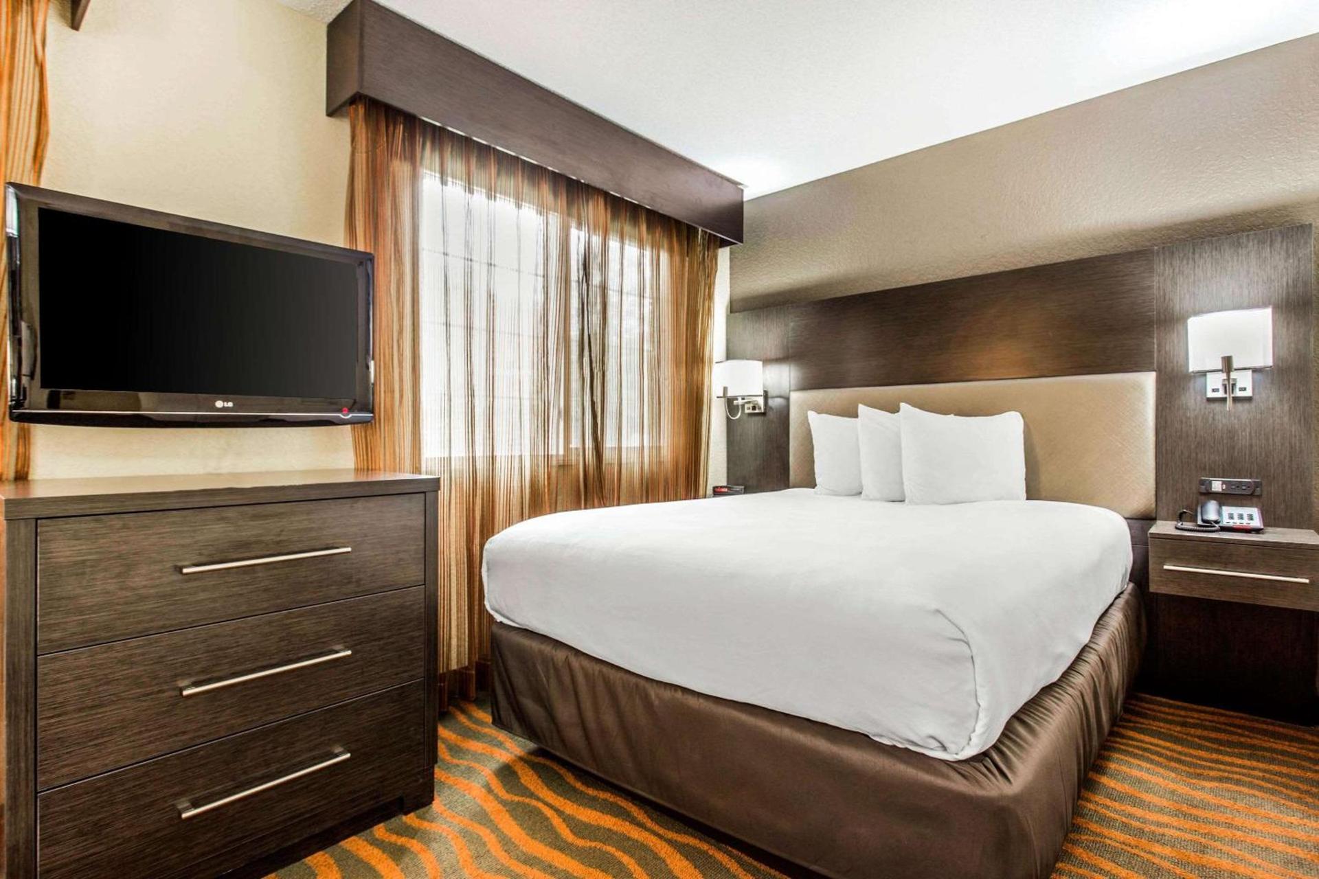 MainStay Suites Greenville Airport photo 18
