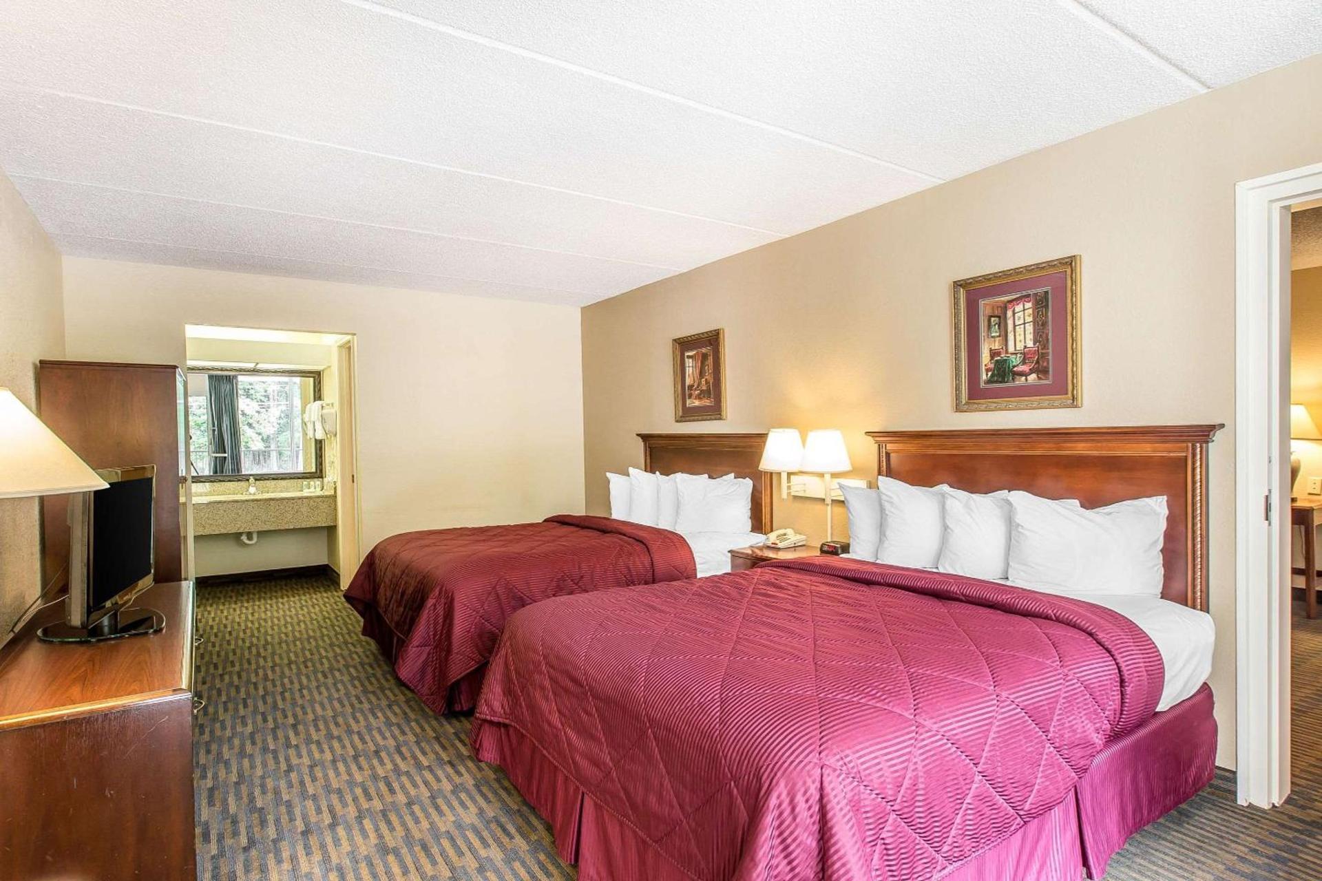 Quality Inn & Suites Easley - Greenville photo 12