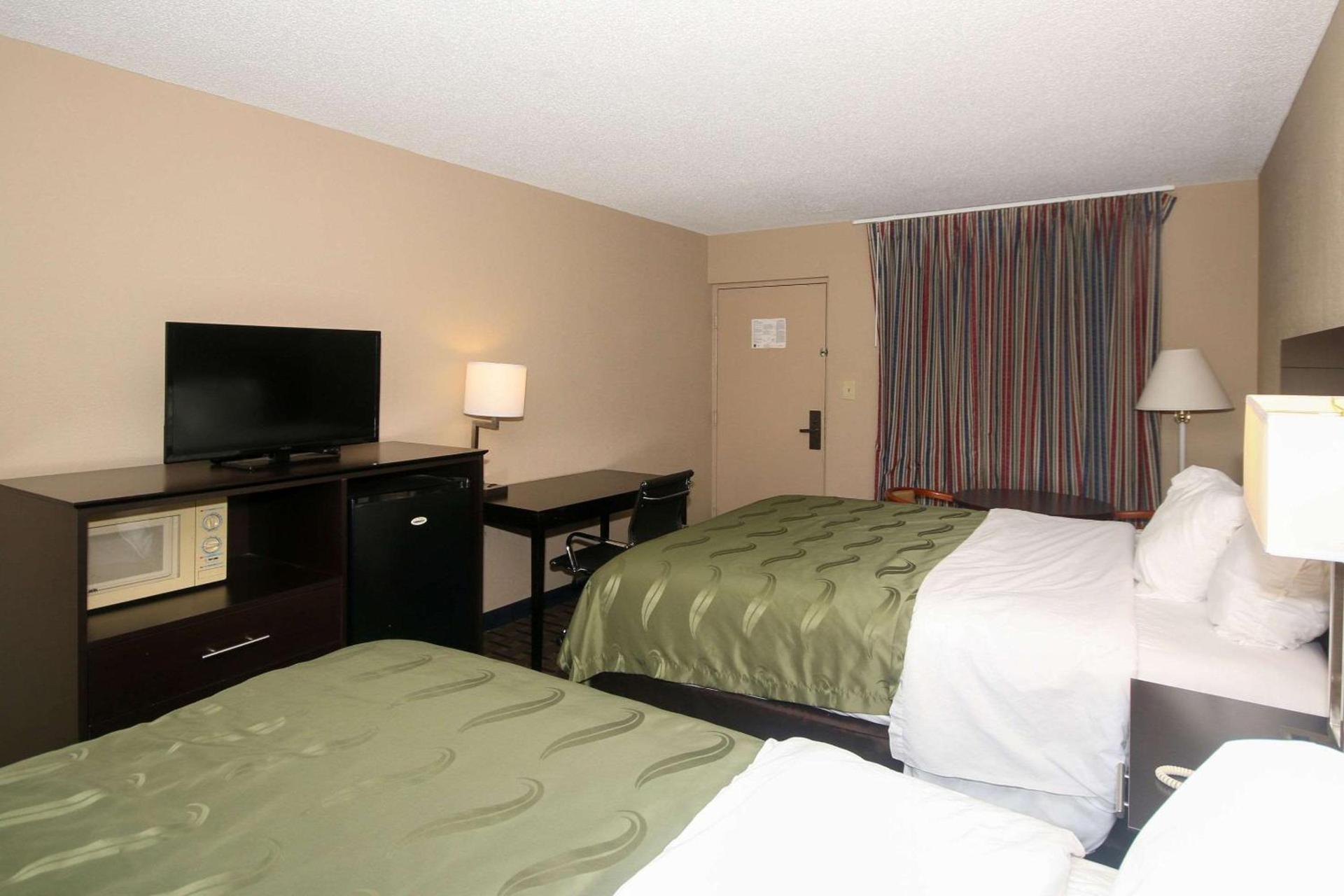 Quality Inn Clinton - Laurens I-26 photo 13