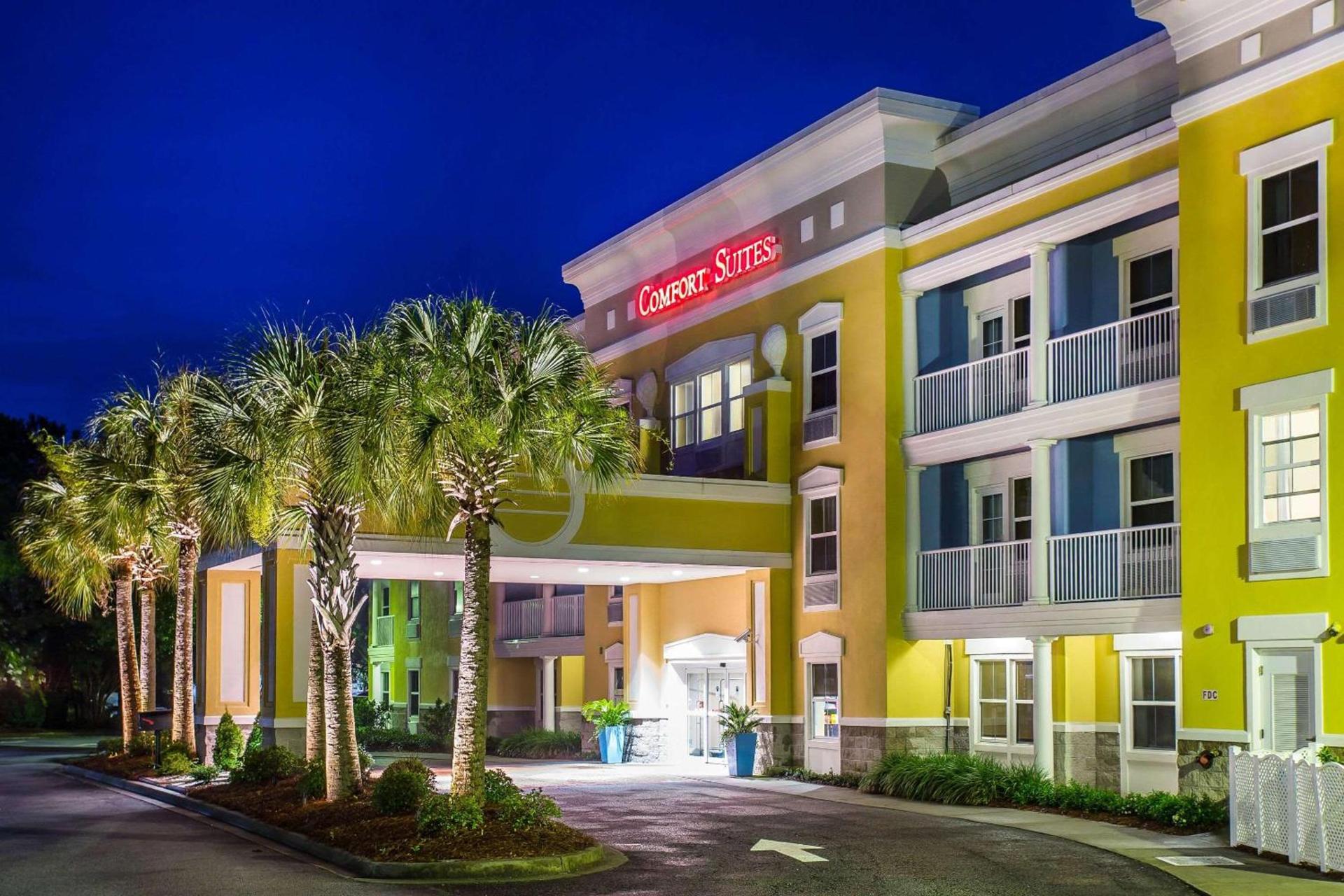 Comfort Suites at Isle of Palms Connector photo 36