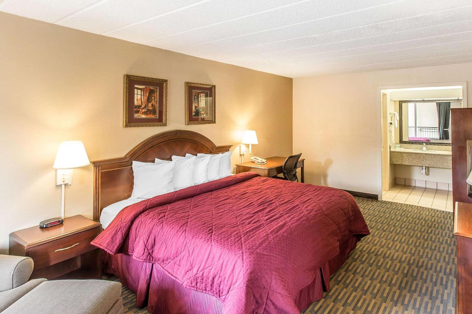 Quality Inn & Suites Easley - Greenville photo 8