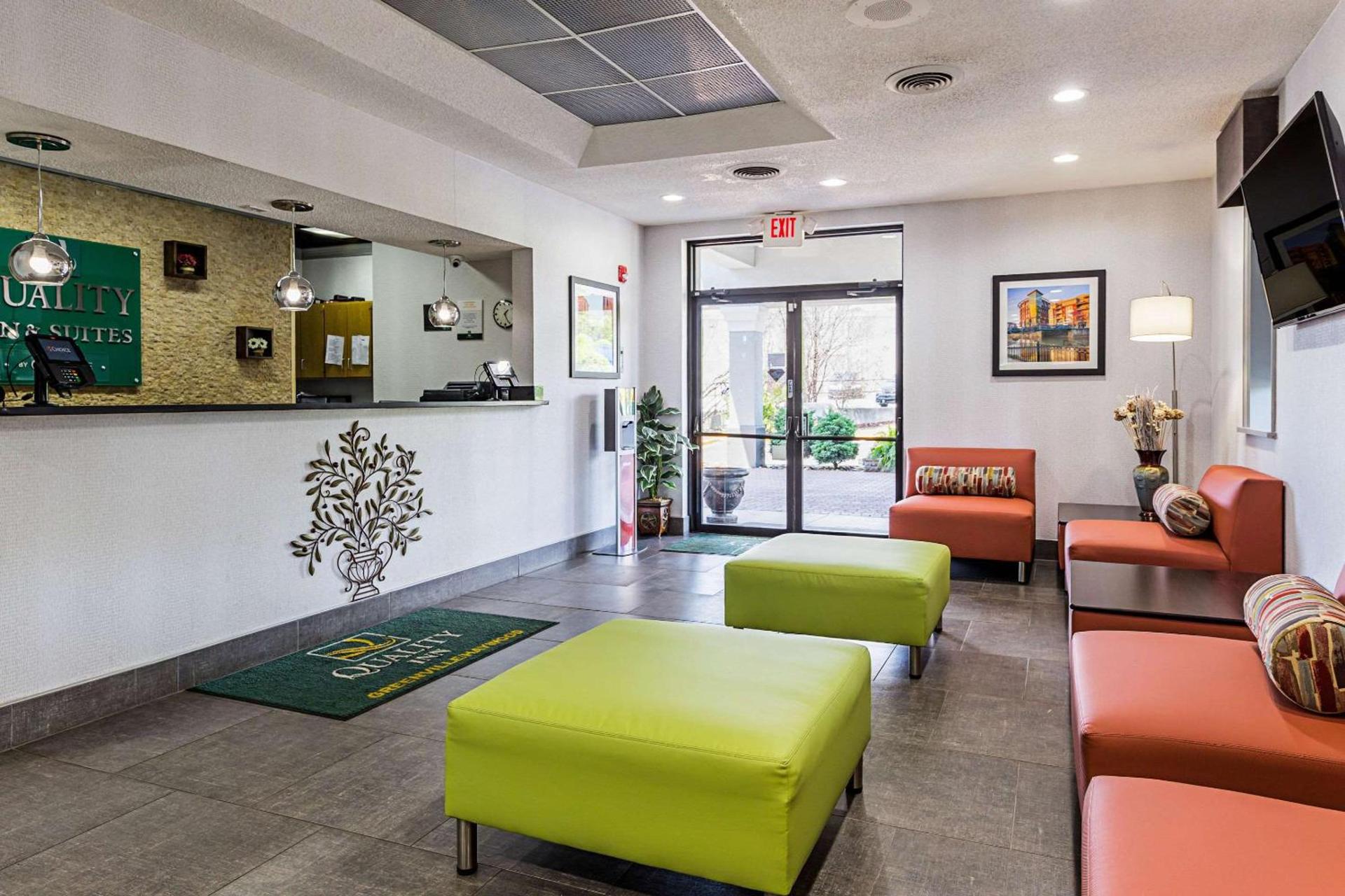 Quality Inn & Suites Greenville - Haywood Mall photo 6
