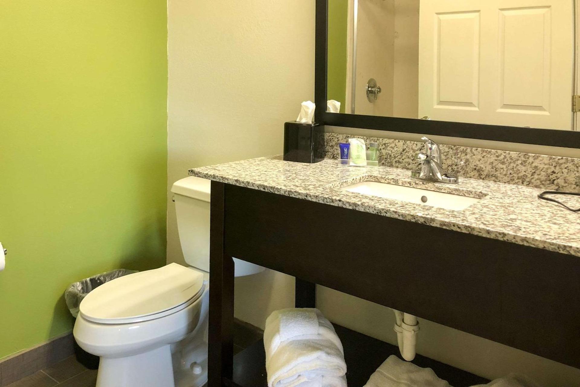 Sleep Inn Hardeeville - I-95 photo 8