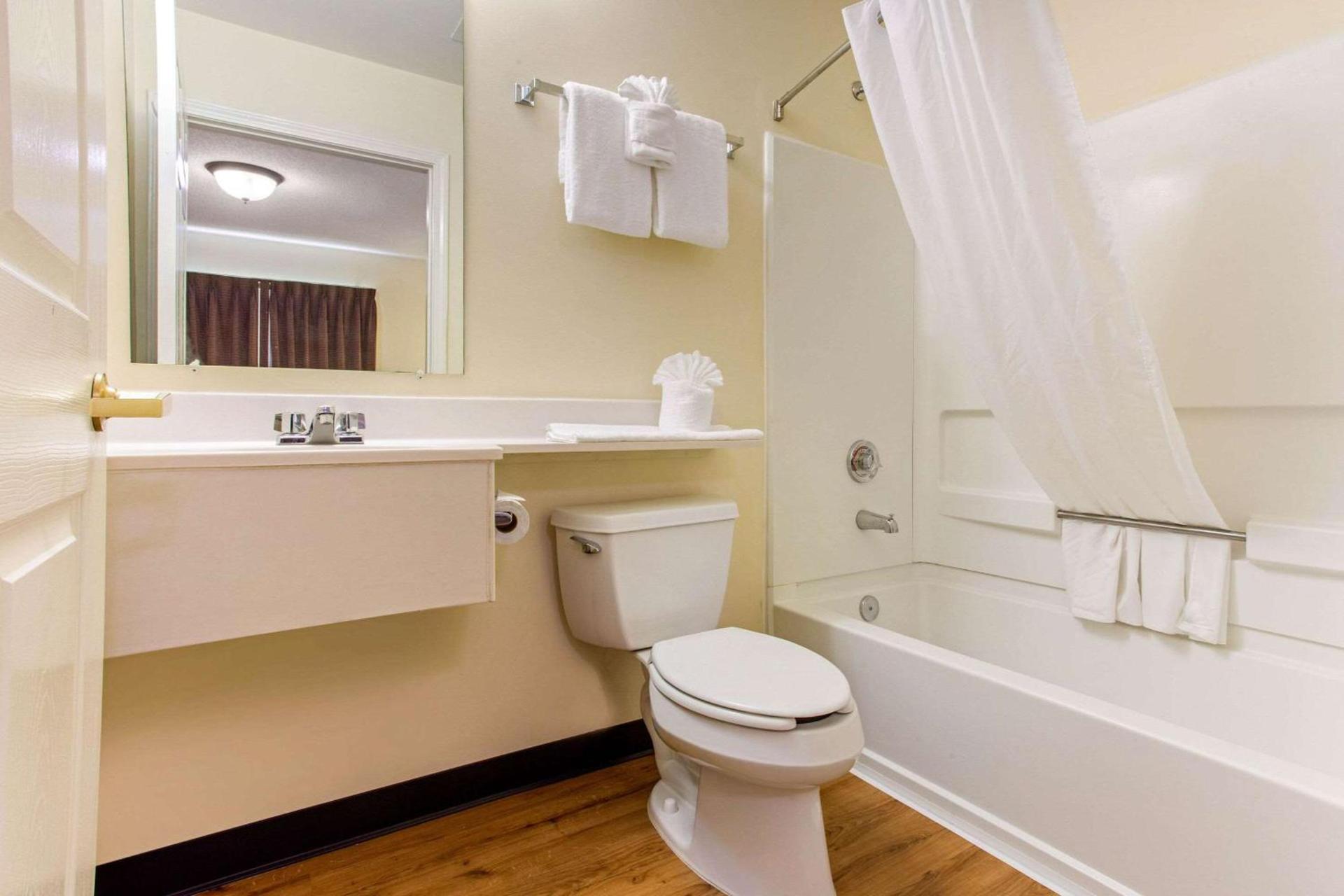 Studio 6 Extended Stay - Myrtle Beach, SC photo 41