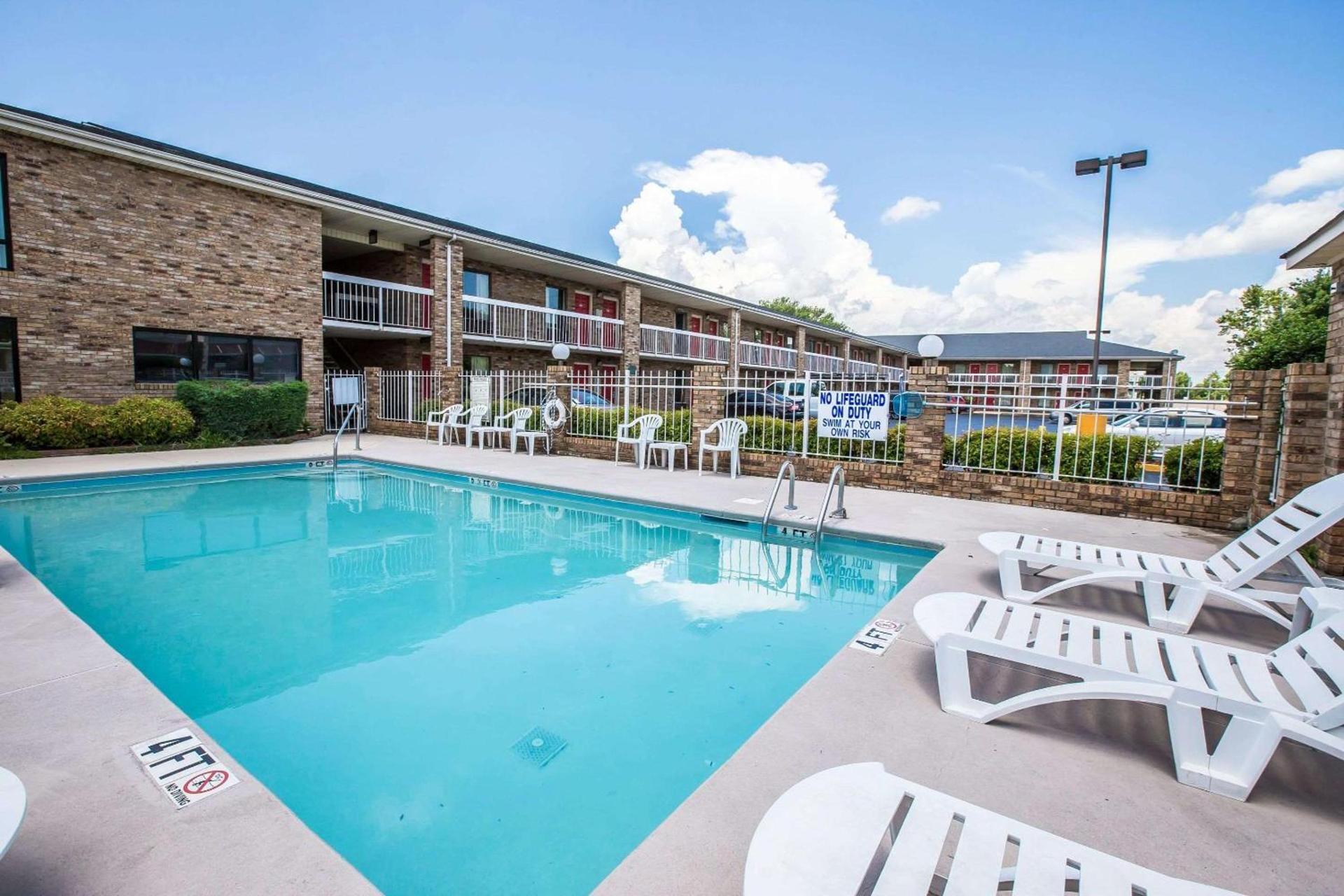 Rodeway Inn Expo Center photo 5