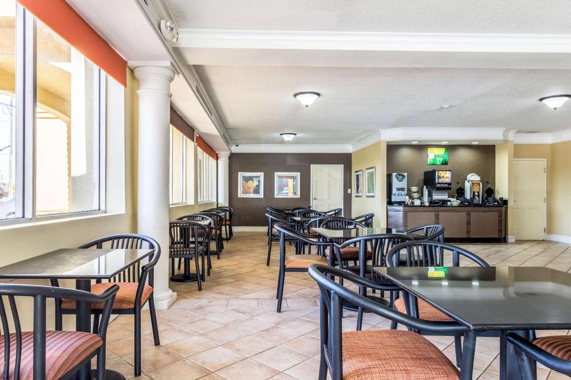 Quality Inn Clemson near University photo 9