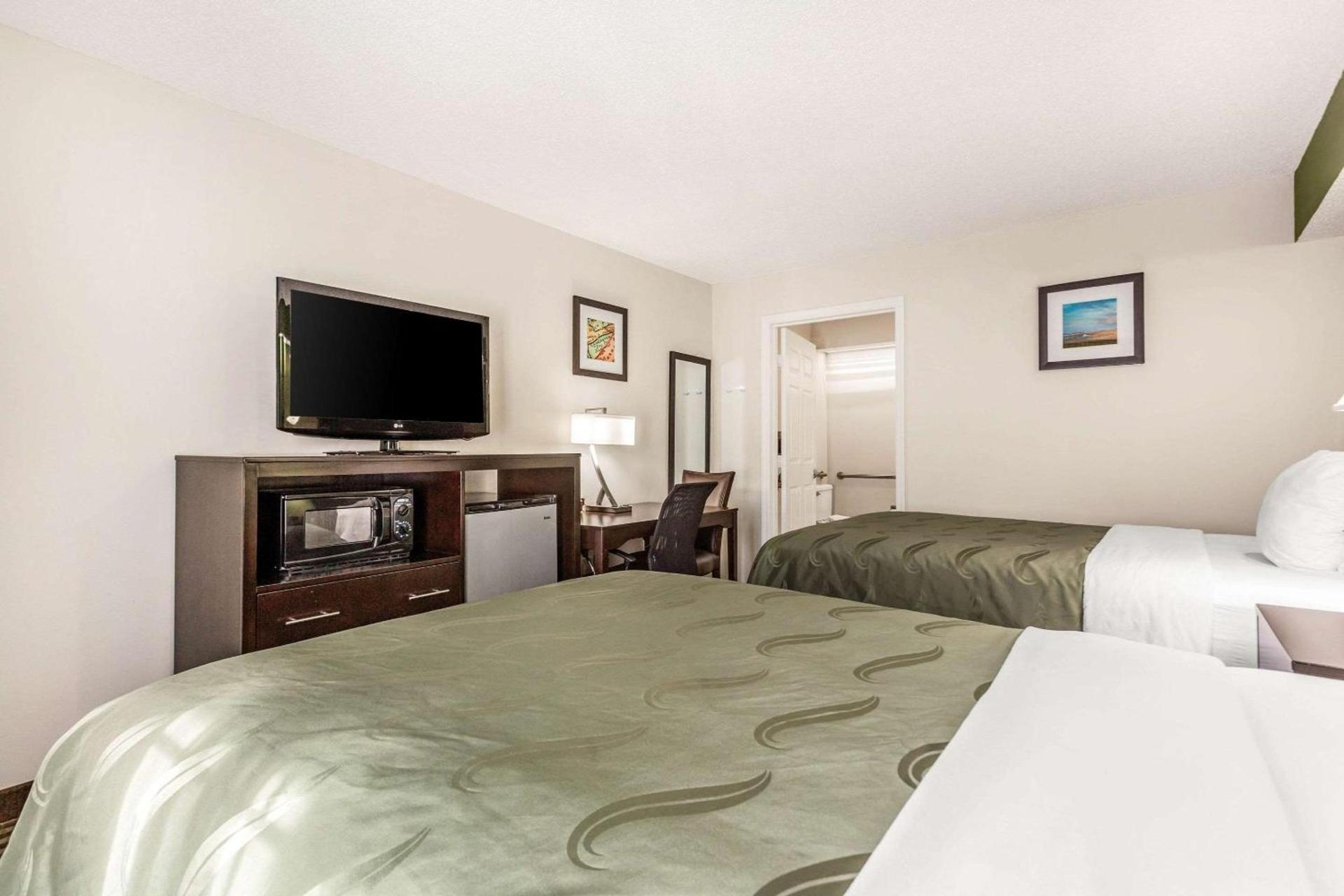 Quality Inn Lancaster photo 10