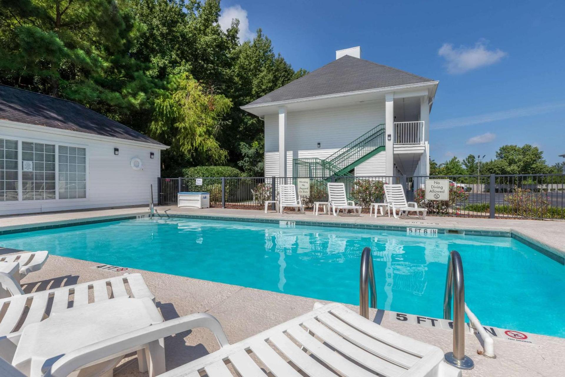 Quality Inn Cheraw photo 17