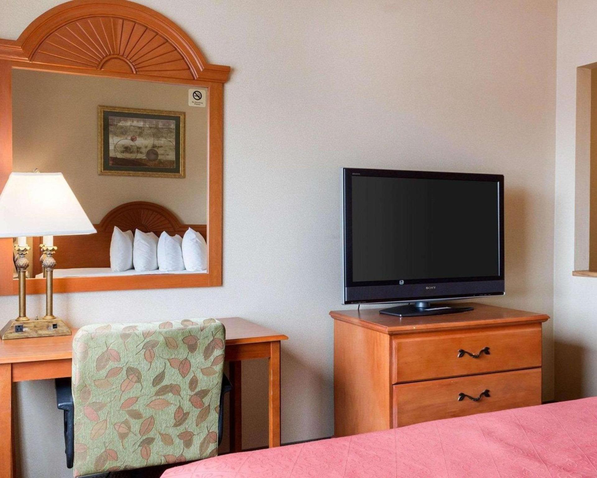 Quality Inn Brookings-University photo 4