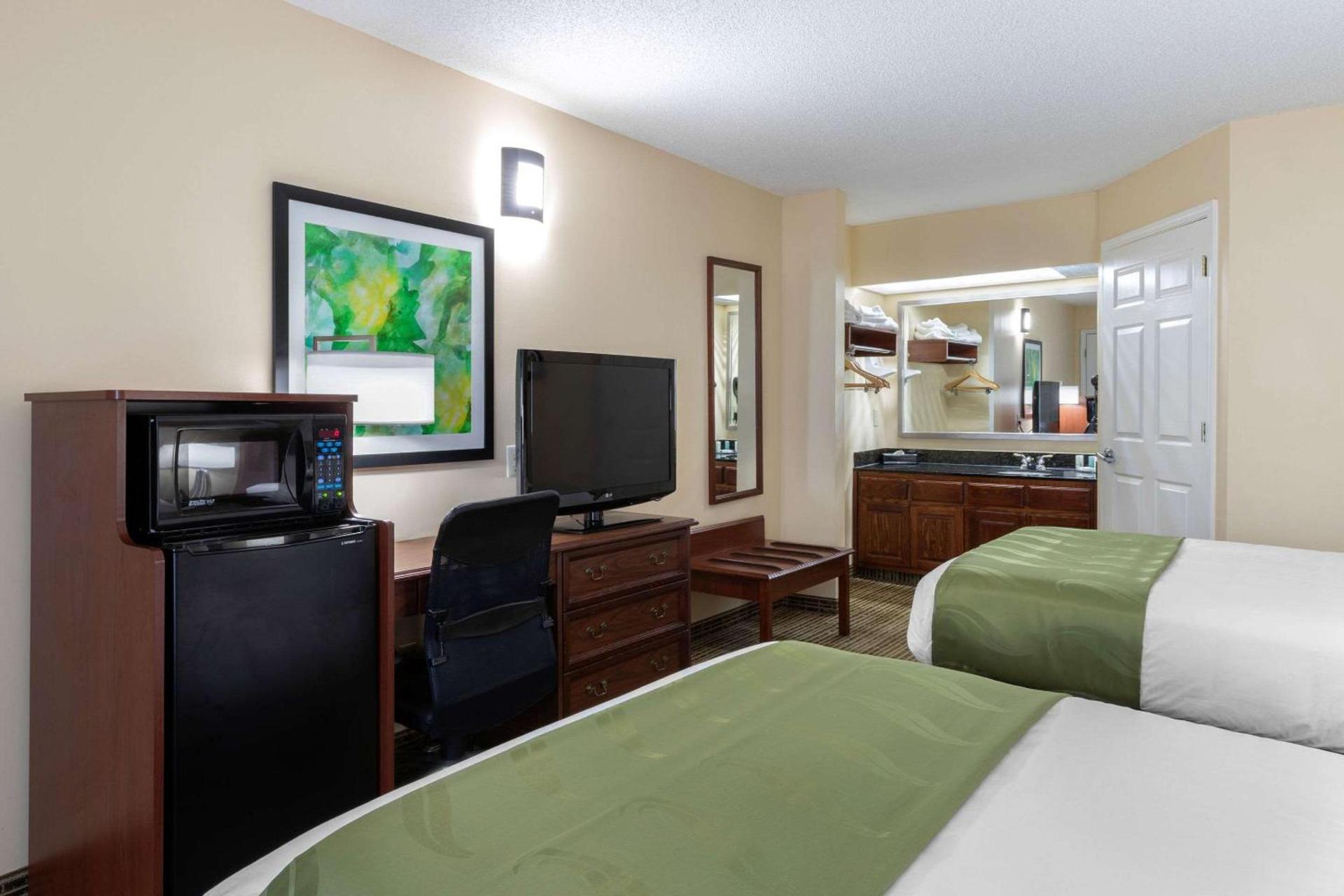 Quality Inn Cheraw photo 23