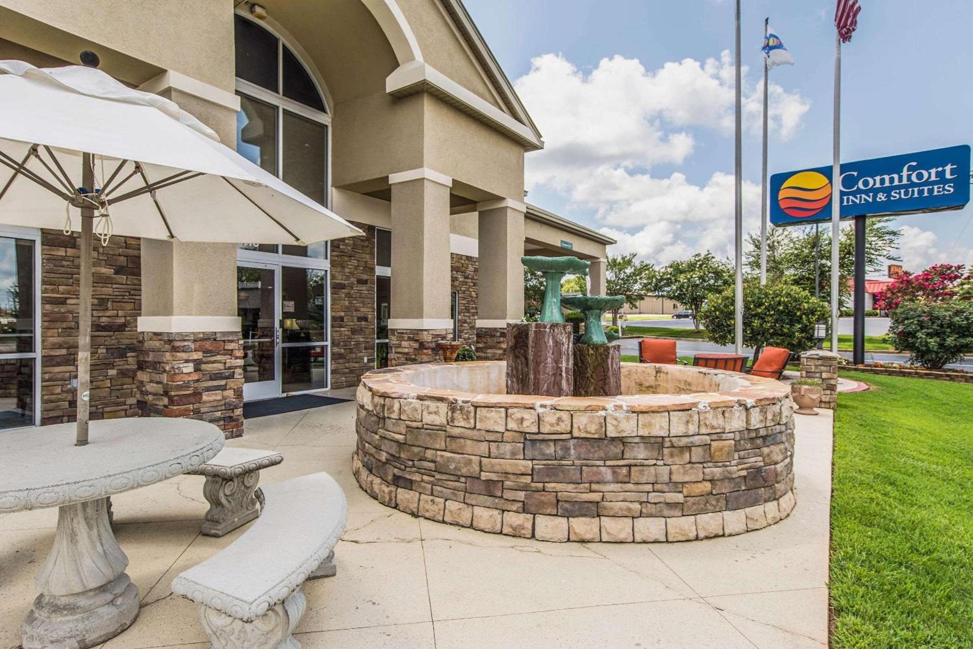 Comfort Inn & Suites Greenwood near University photo 12