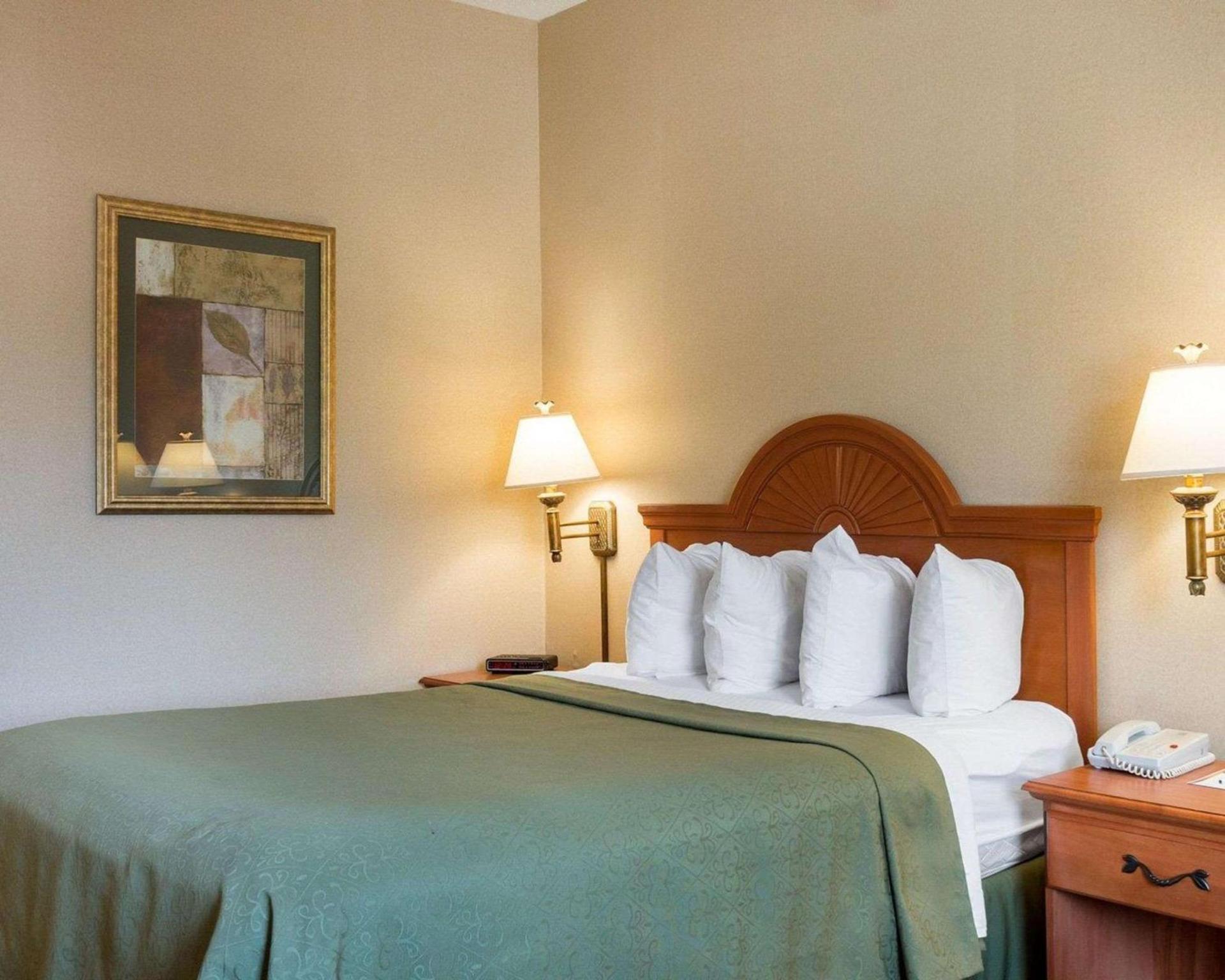 Quality Inn Brookings-University photo 16