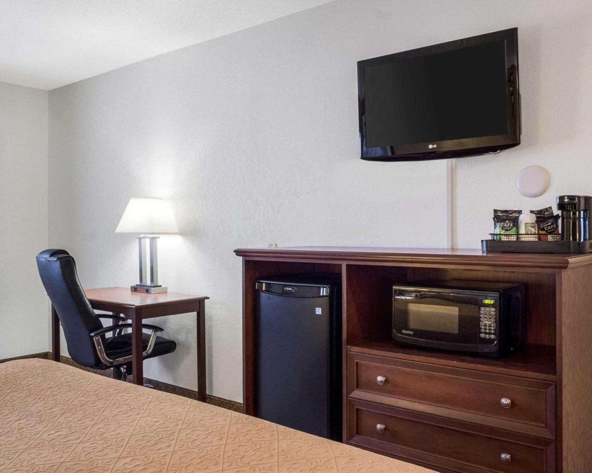 Quality Inn Oacoma - Chamberlain photo 19