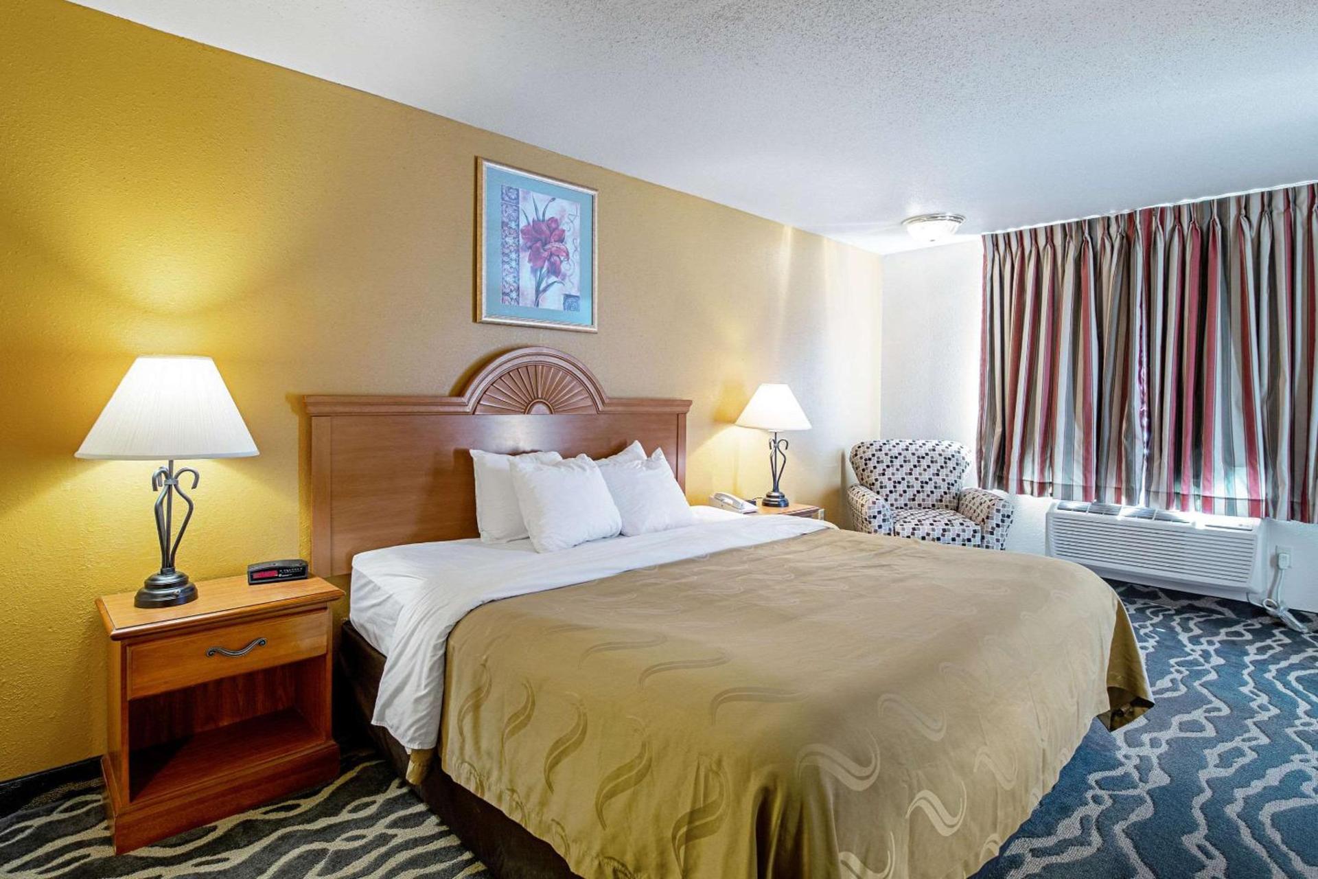 Quality Inn Huron photo 19