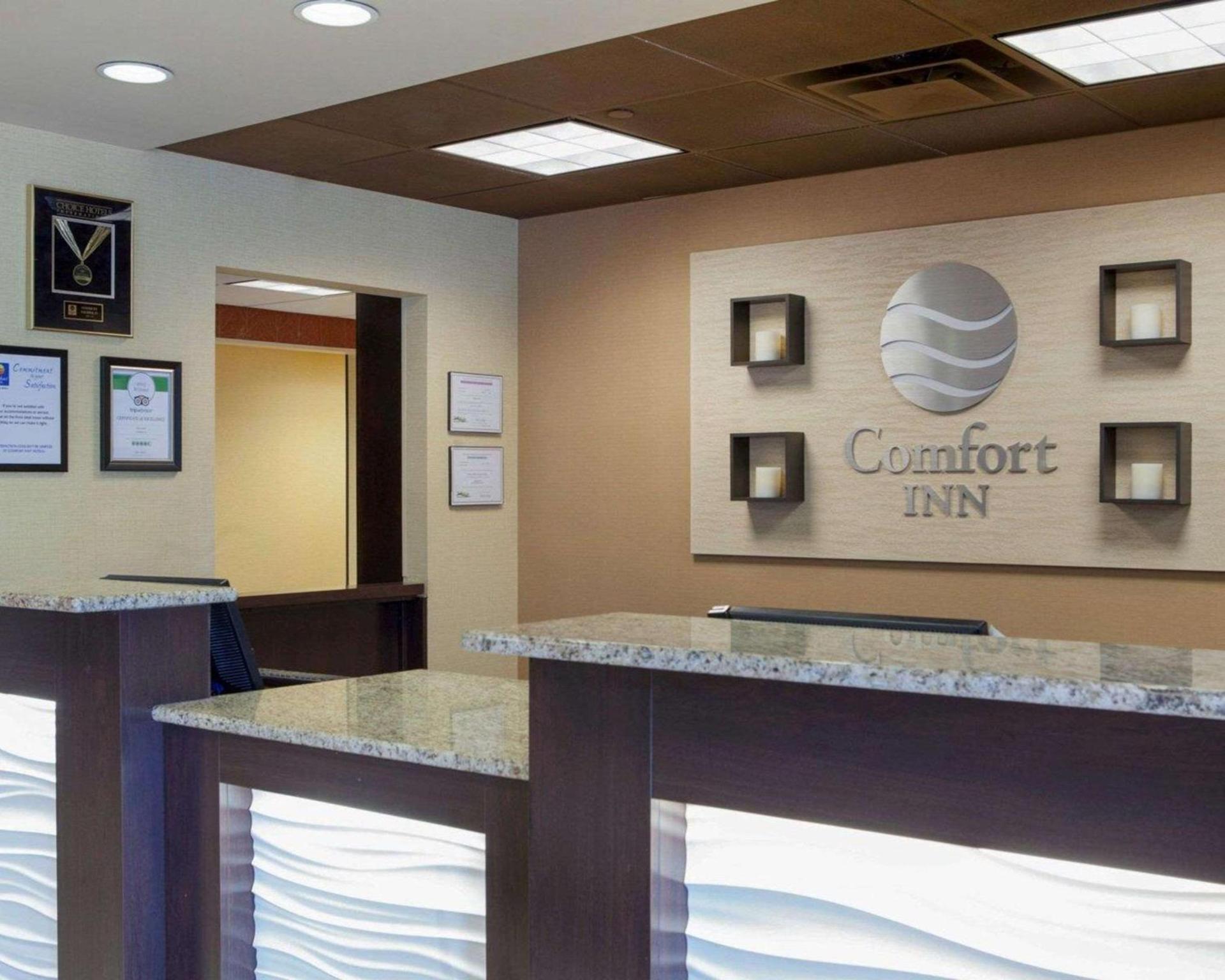 Comfort Inn Oak Ridge - Knoxville photo 5