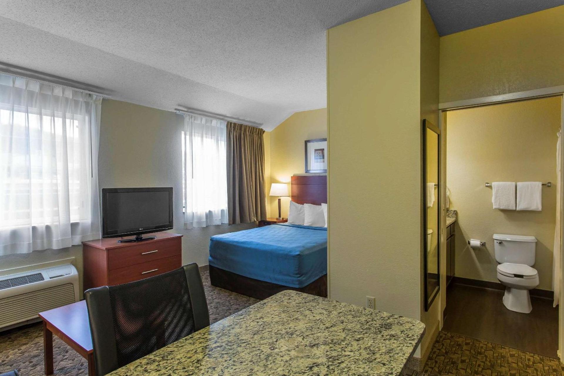 MainStay Suites Brentwood-Nashville photo 13