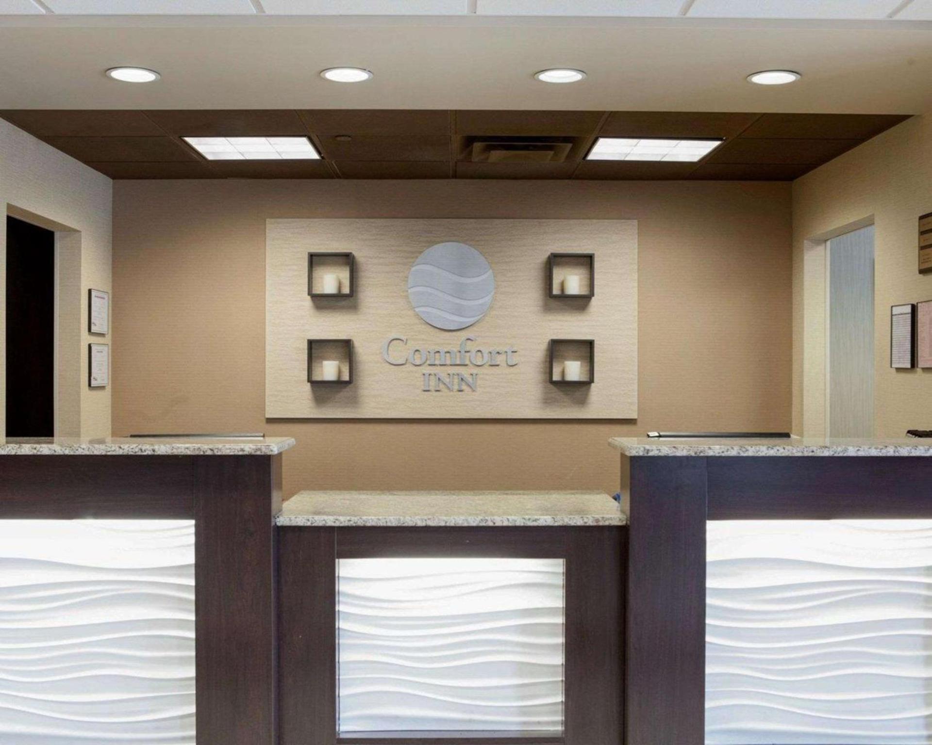 Comfort Inn Oak Ridge - Knoxville photo 4