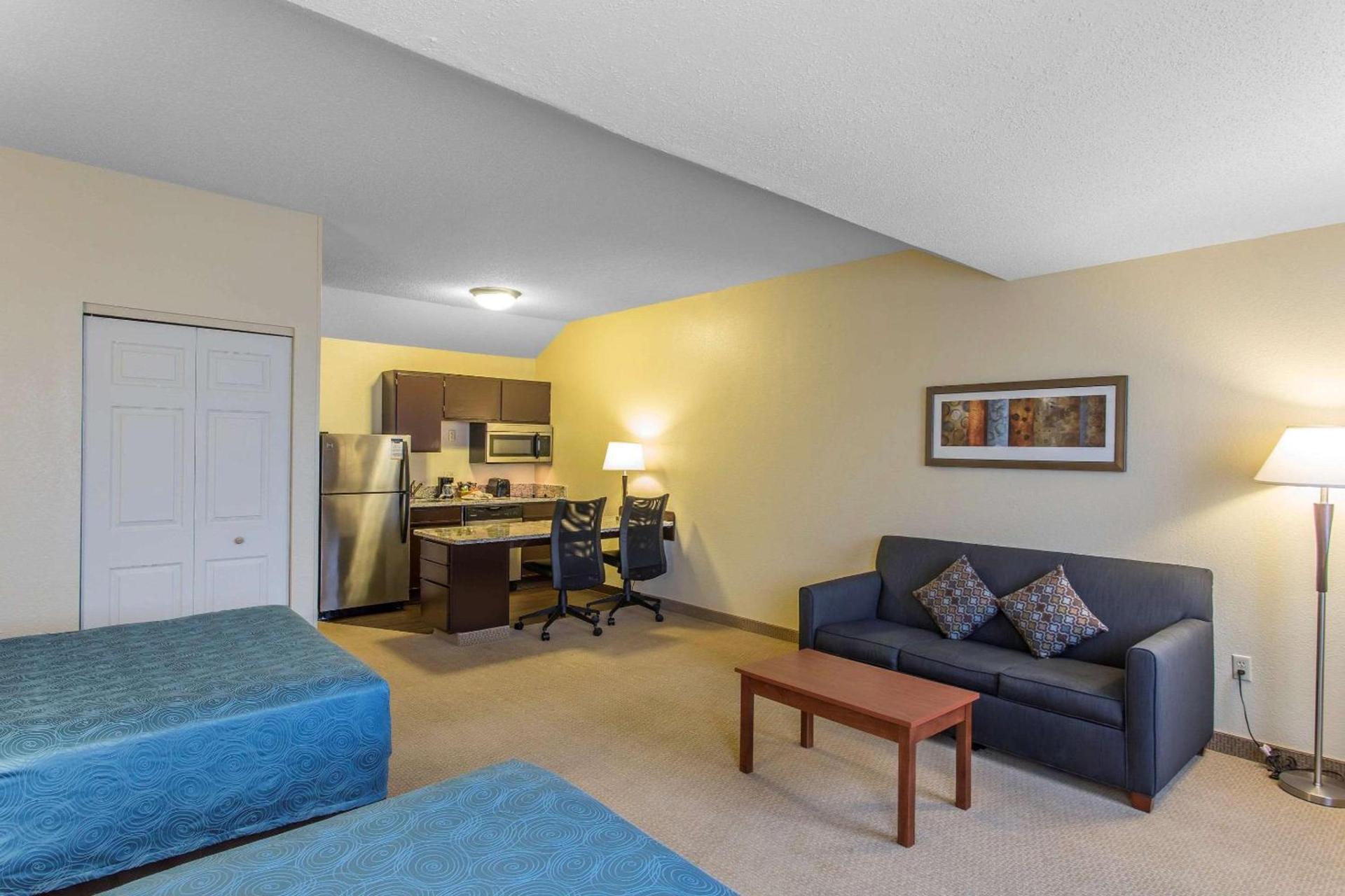 MainStay Suites Brentwood-Nashville photo 8
