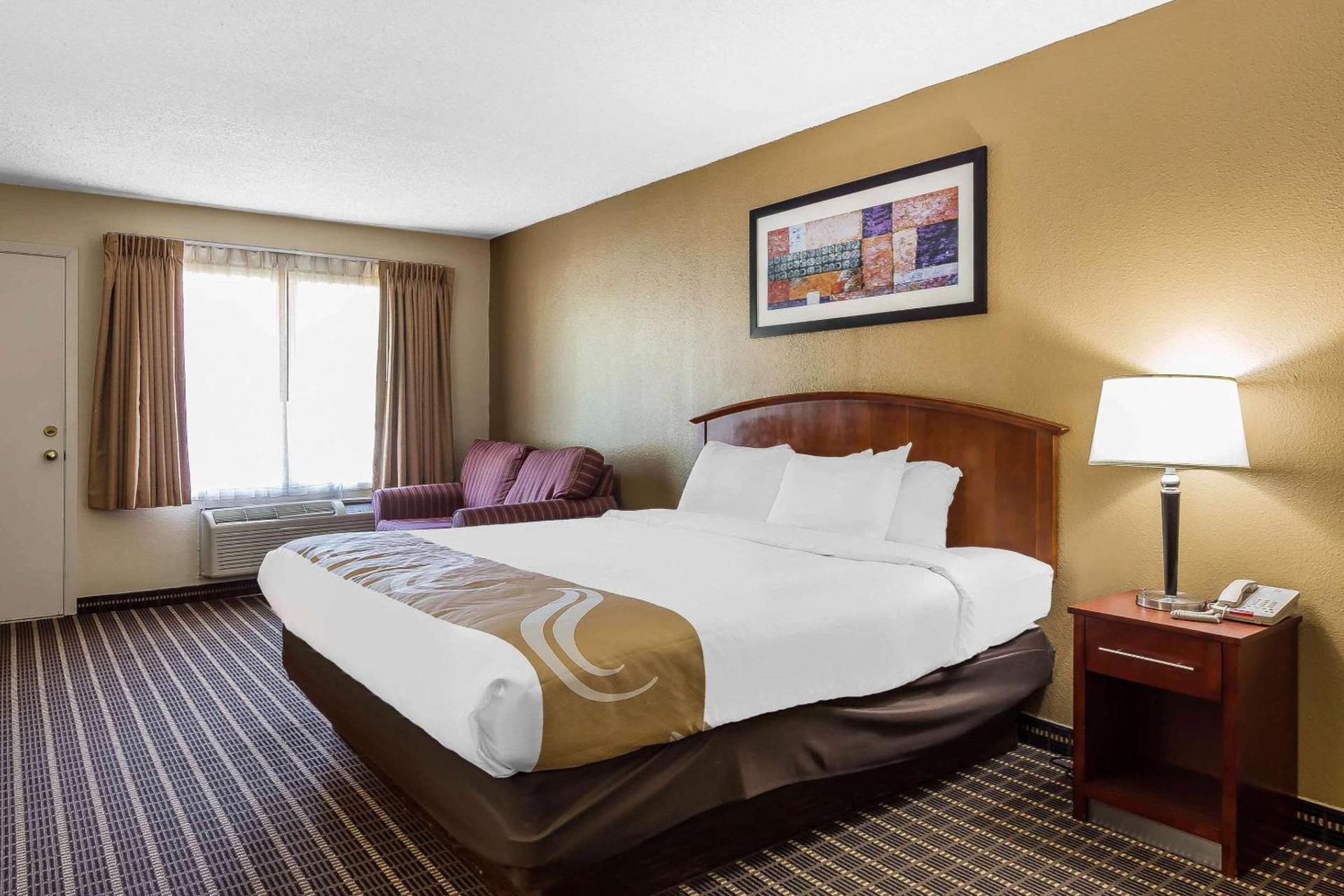 Quality Inn & Suites Sevierville - Pigeon Forge photo 12