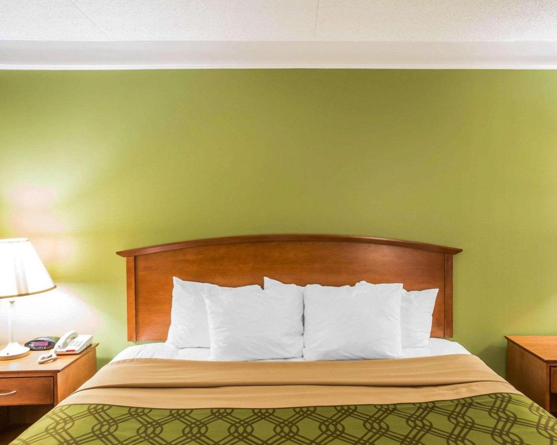 Econo Lodge North photo 4