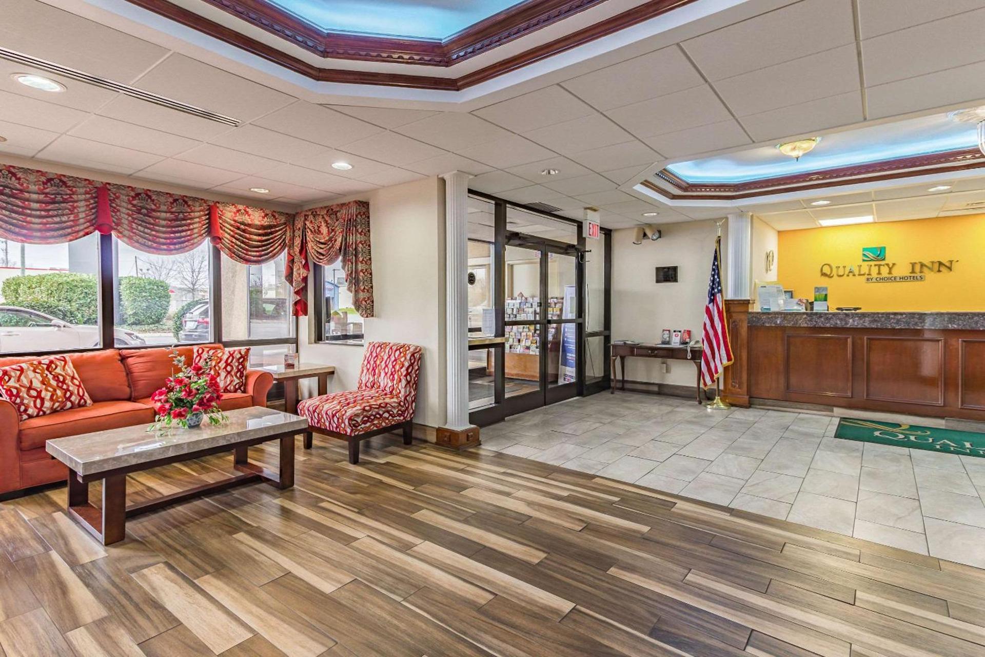 Quality Inn Goodlettsville photo 4