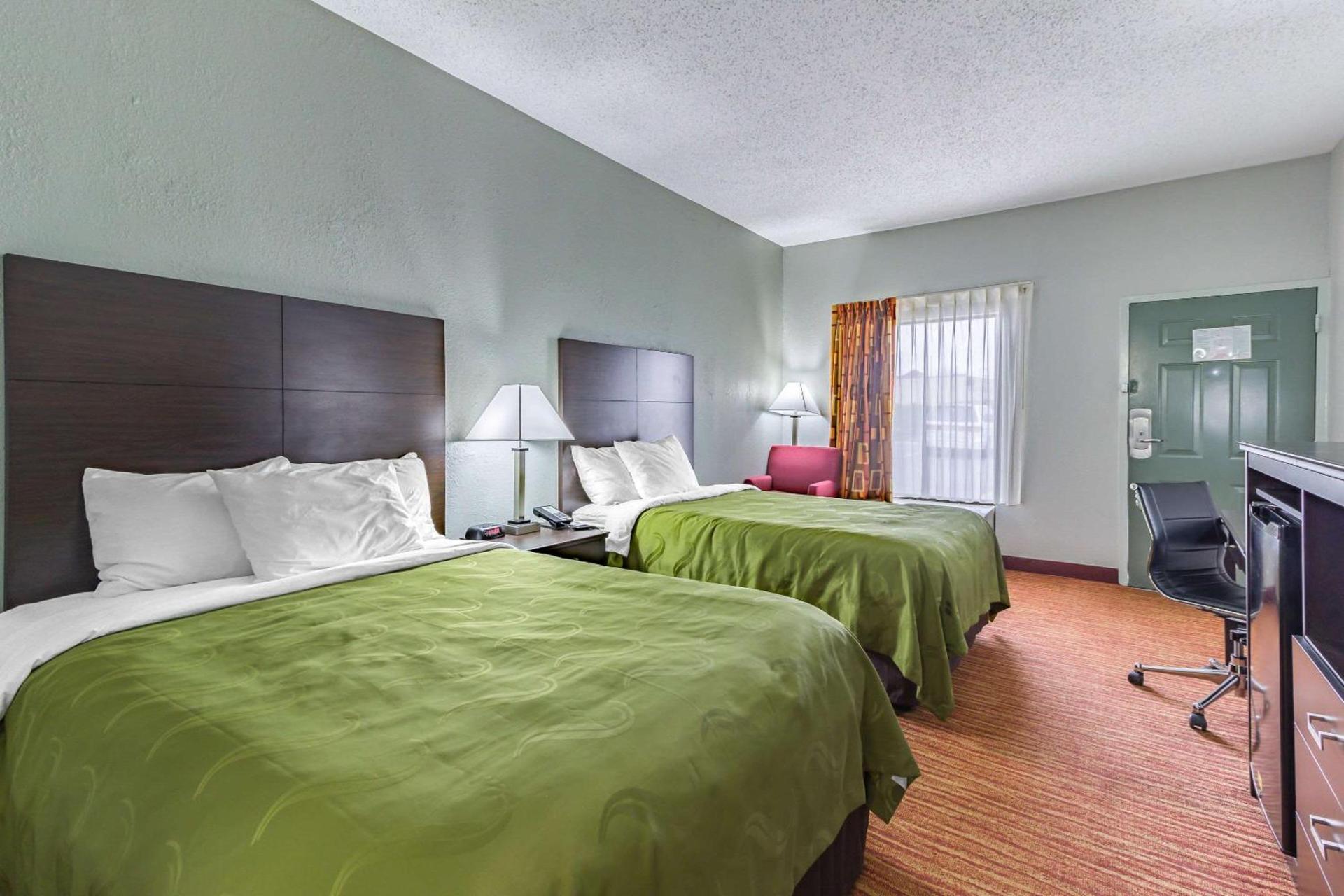 Quality Inn Goodlettsville photo 10
