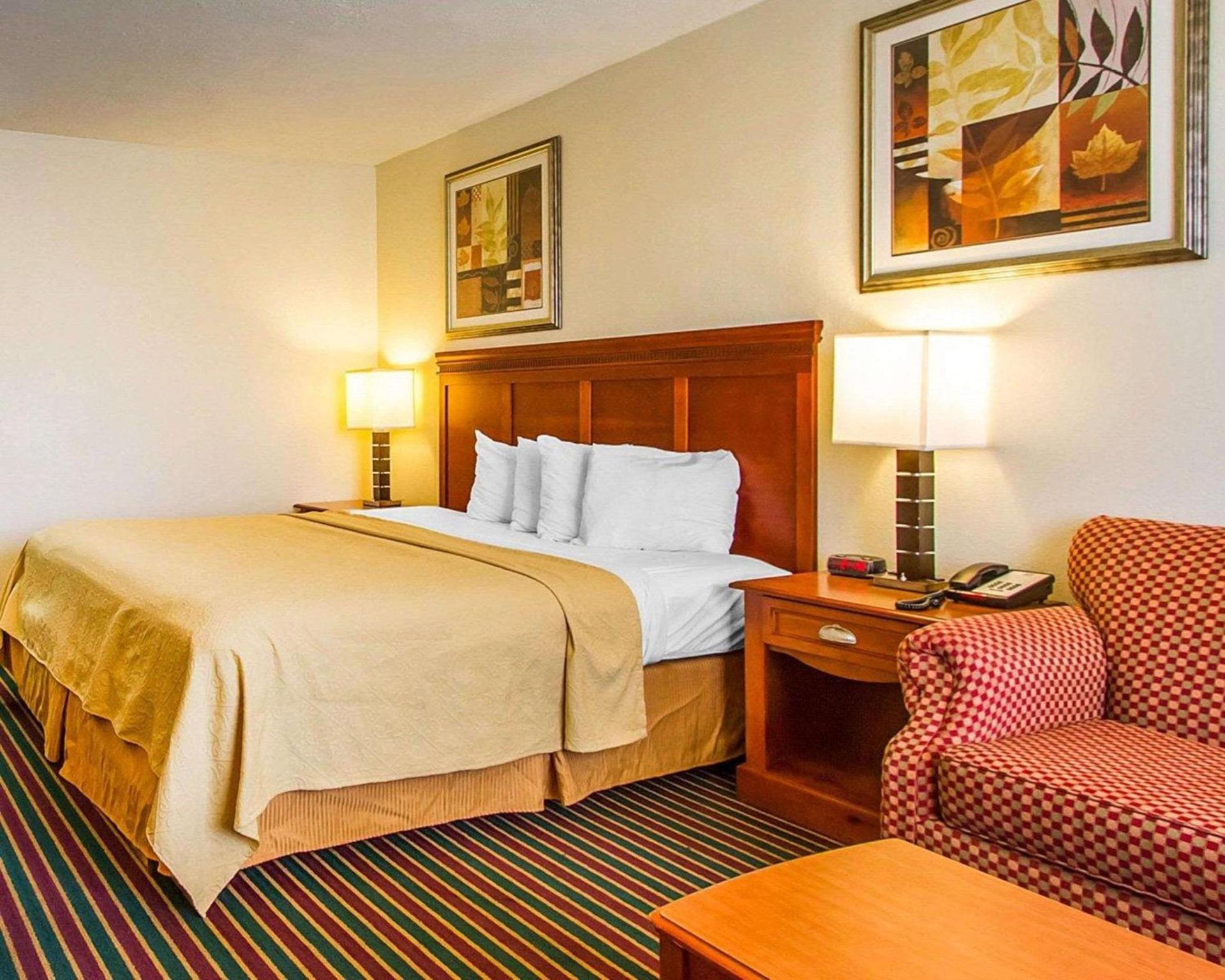 Quality Inn Dyersburg I-155 photo 17