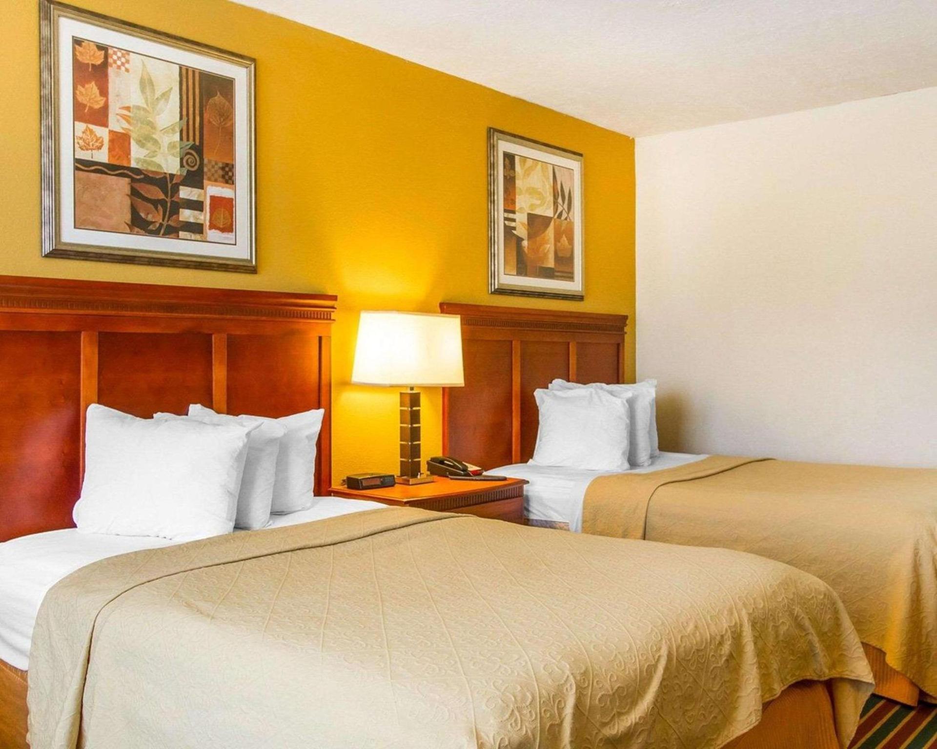 Quality Inn Dyersburg I-155 photo 14
