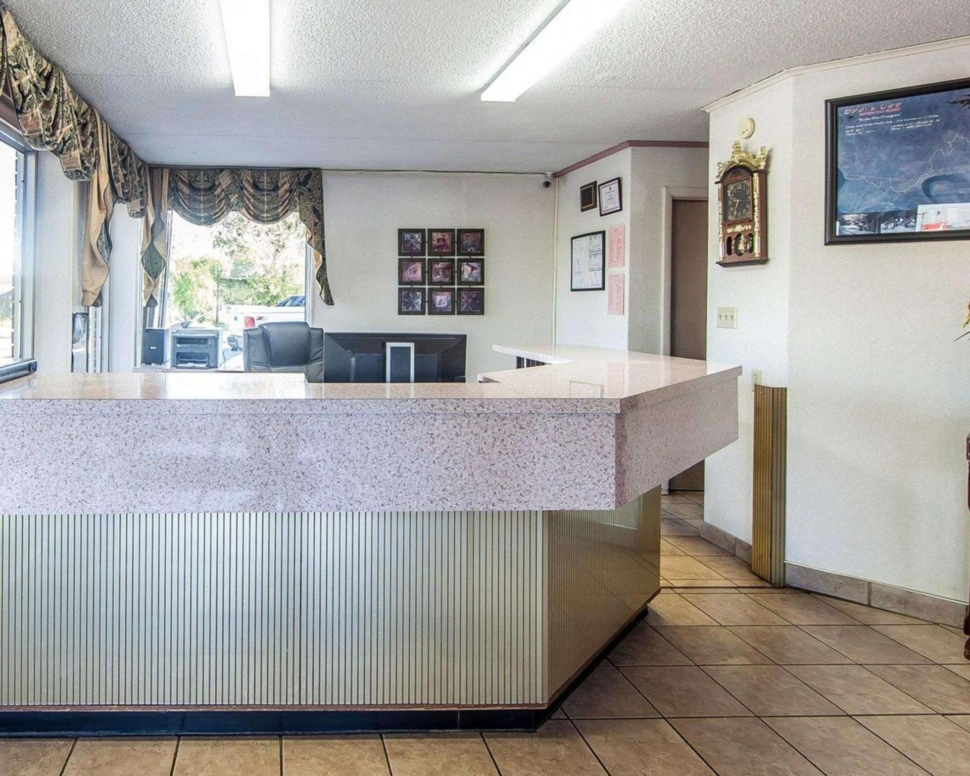 Rodeway Inn Sweetwater South photo 6
