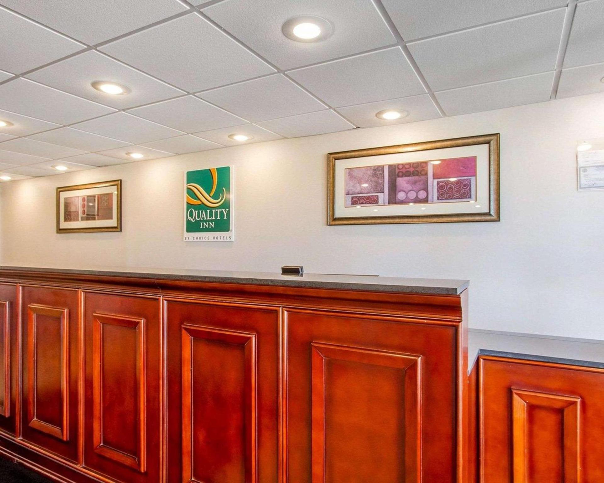 Quality Inn Dyersburg I-155 photo 3
