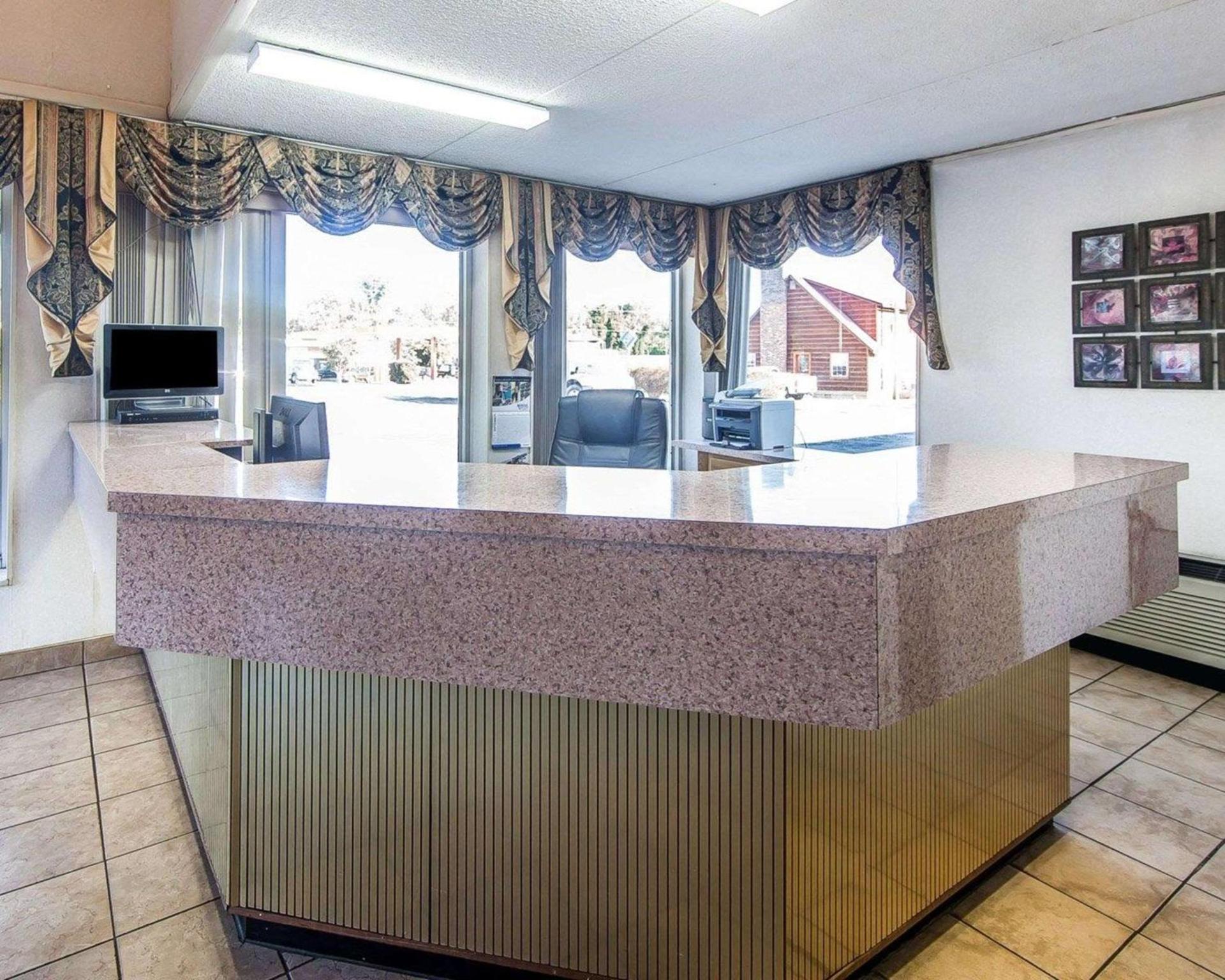 Rodeway Inn Sweetwater South photo 12