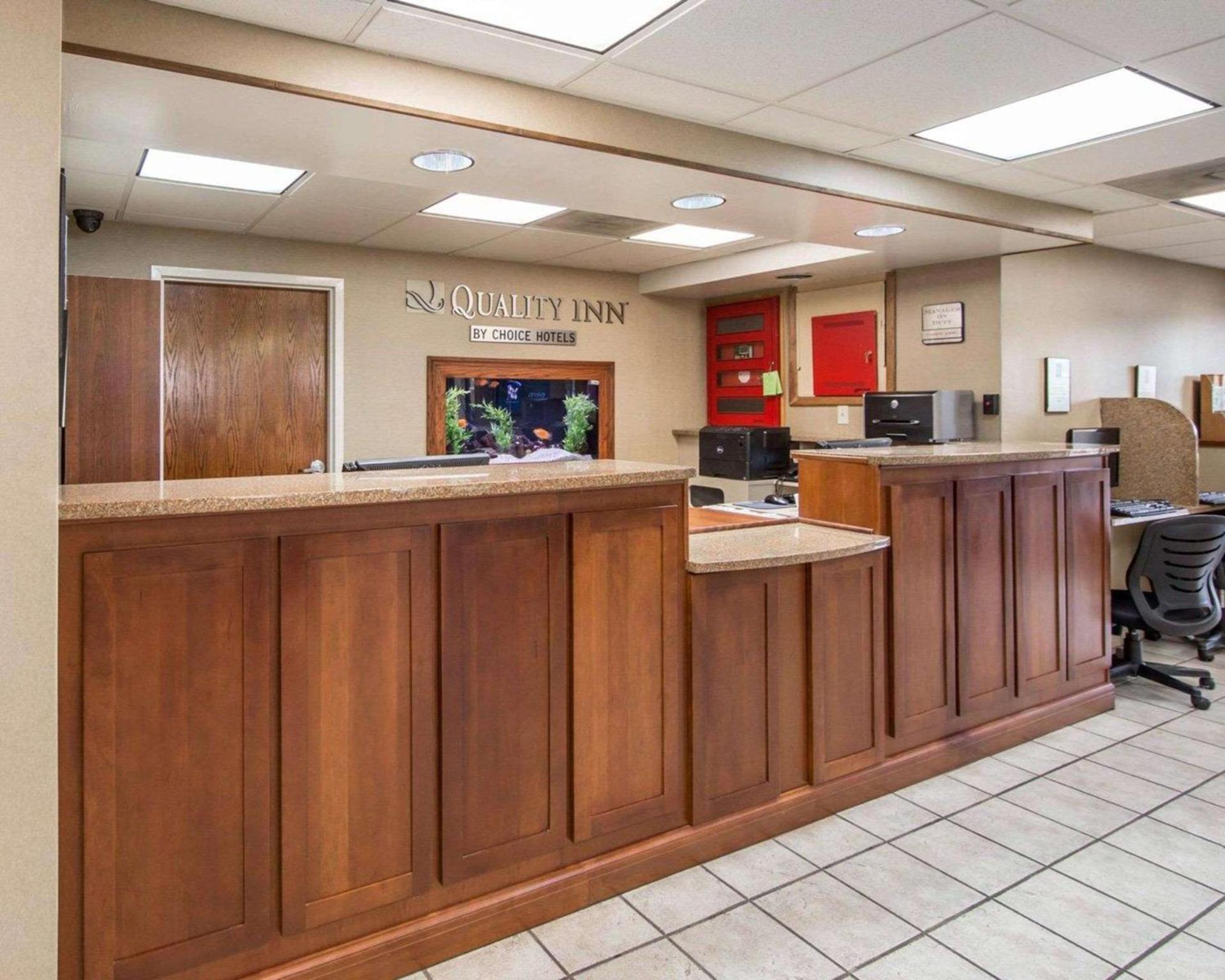 Quality Inn Merchants Drive photo 5