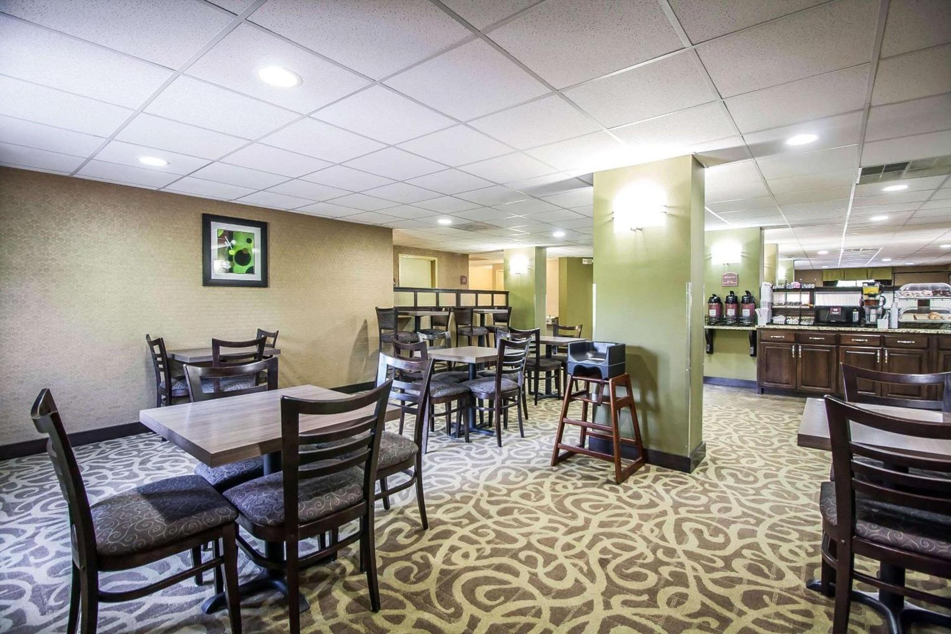 Comfort Inn Jackson I-40 photo 8